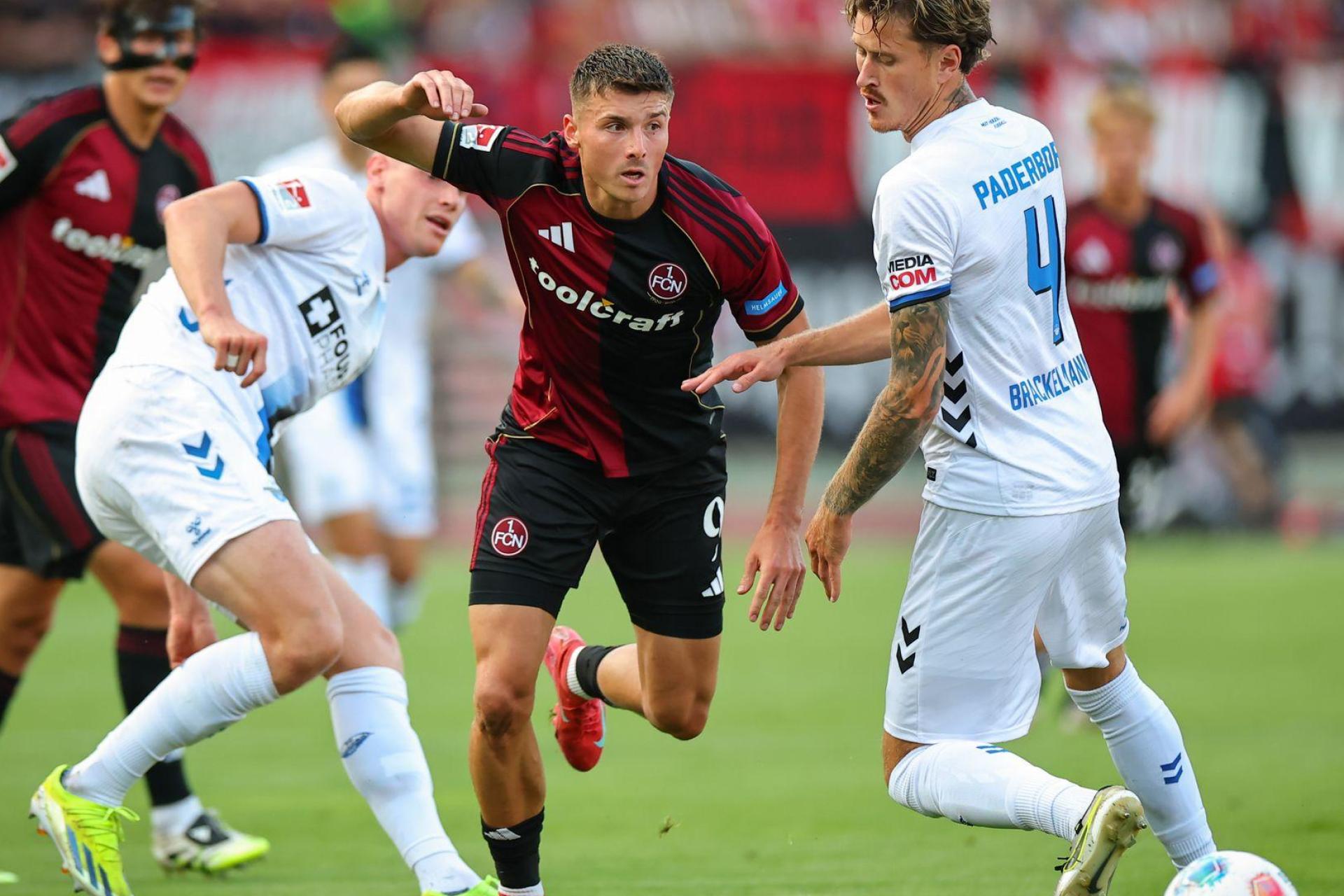 Der 1. FC Nürnberg hat den ersten Punkt in dieser Zweitliga-Saison erkämpft. (Bild: Daniel Karmann/dpa)