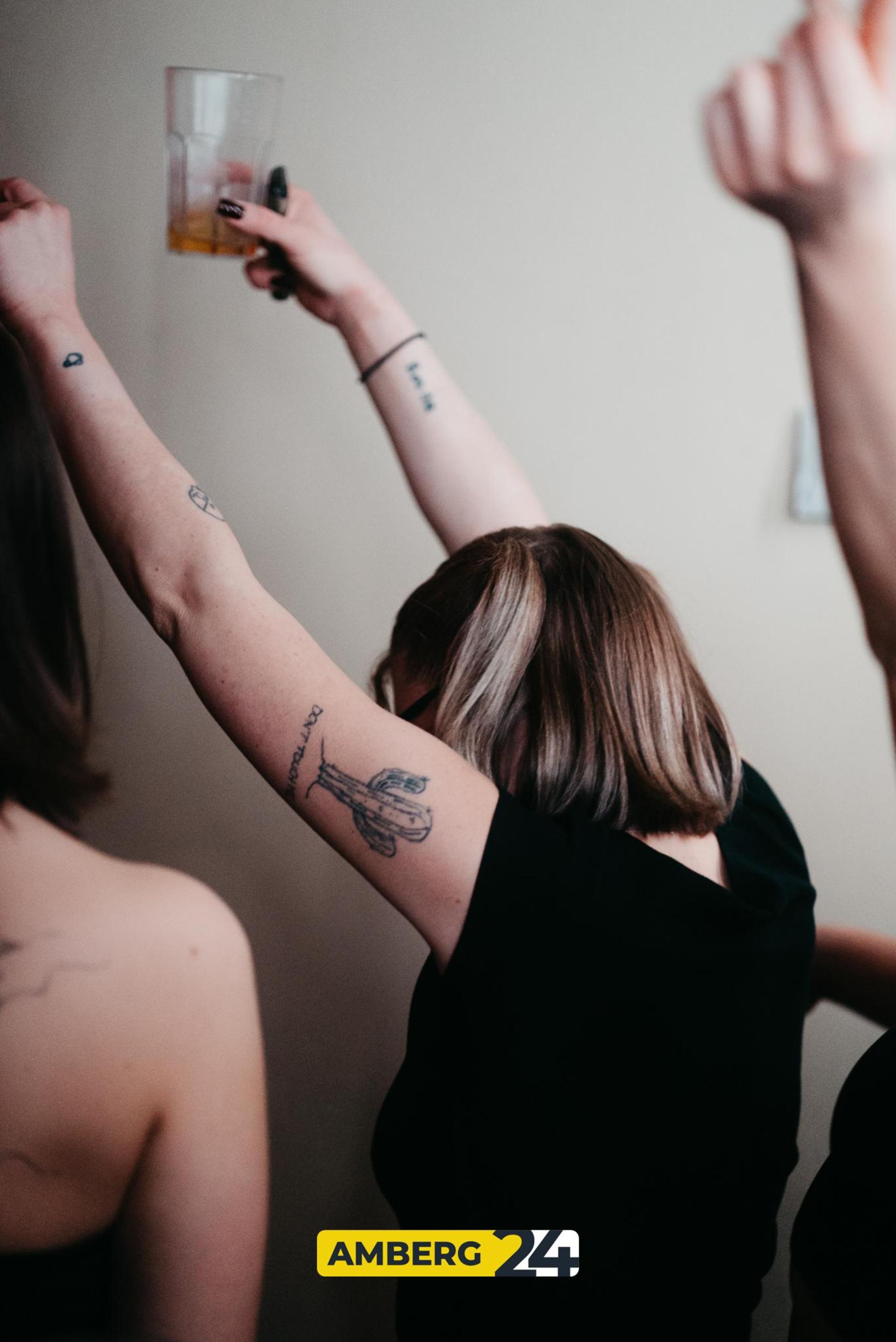 Im Casino-Saal war am Samstag die erste VIBES-Party des Jahres. (Bild: Mario Donhauser)