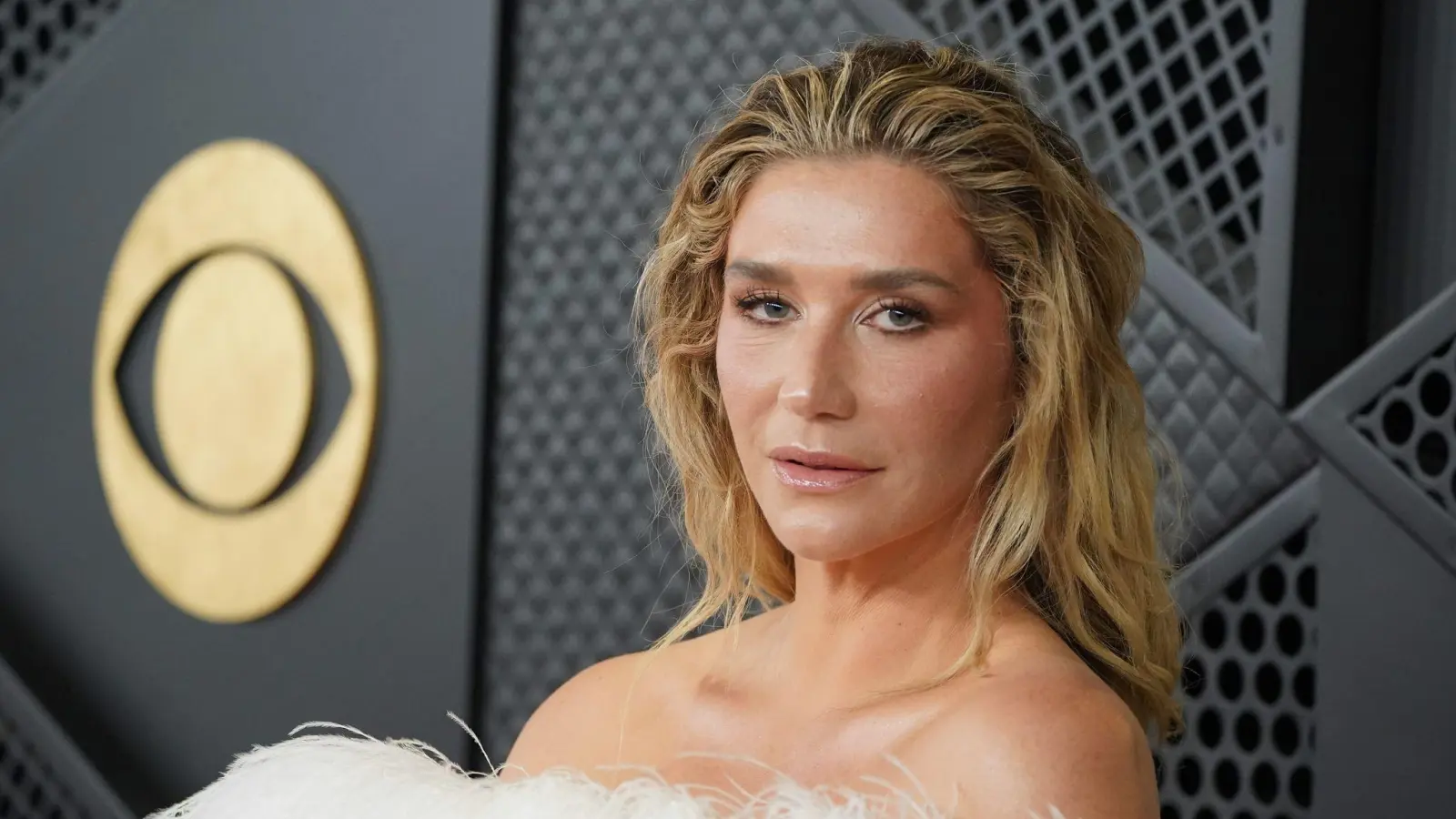 US-Sängerin Kesha kritisiert Weißes Haus für Nutzung ihres Songs „Blow“. (Archivbild)  (Bild: Jordan Strauss/Invision/AP/dpa)