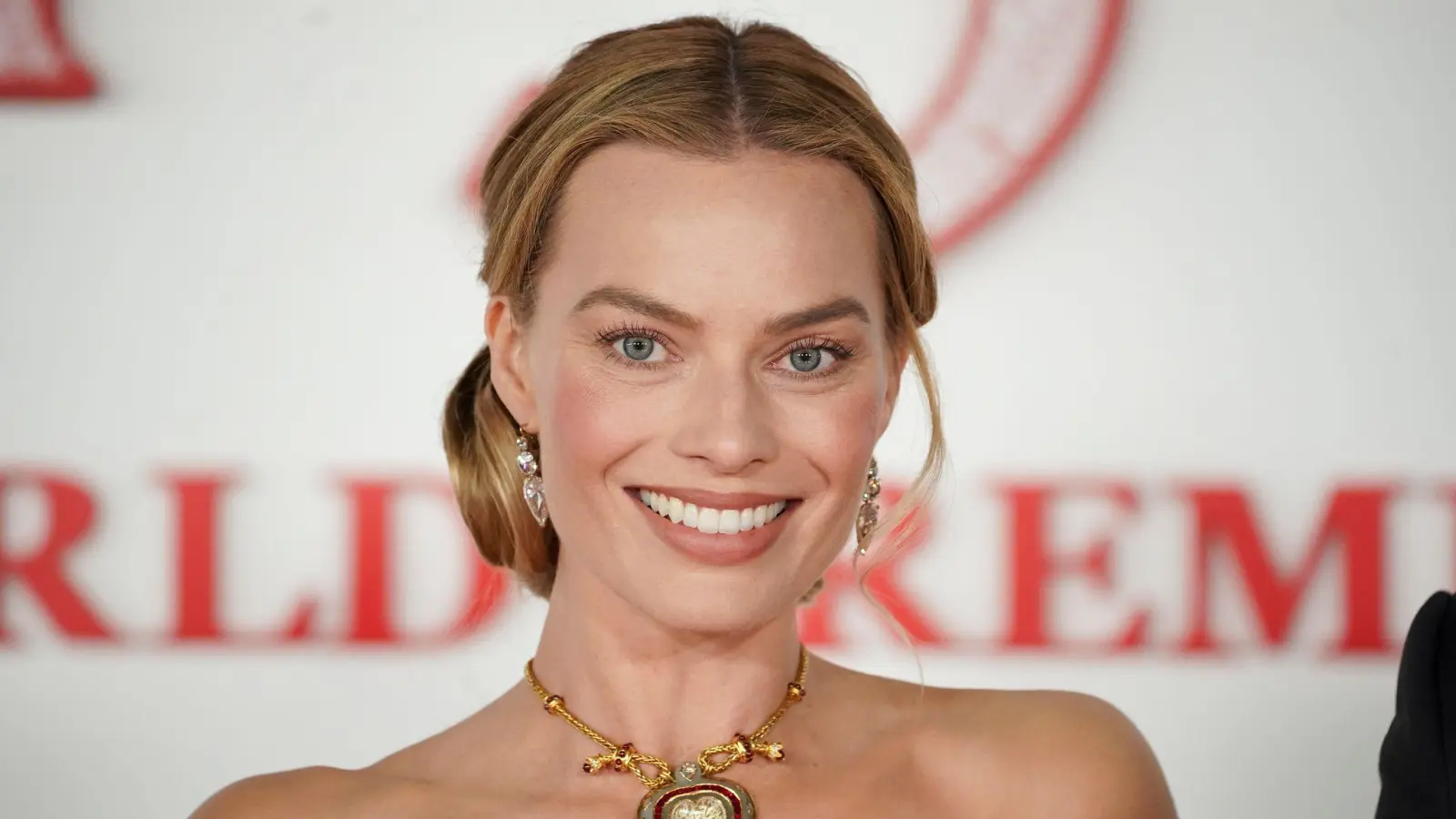 Margot Robbie ist als Produzentin und Schauspielerin im Einsatz. (Archivbild) (Bild: Jordan Strauss/Invision/dpa)