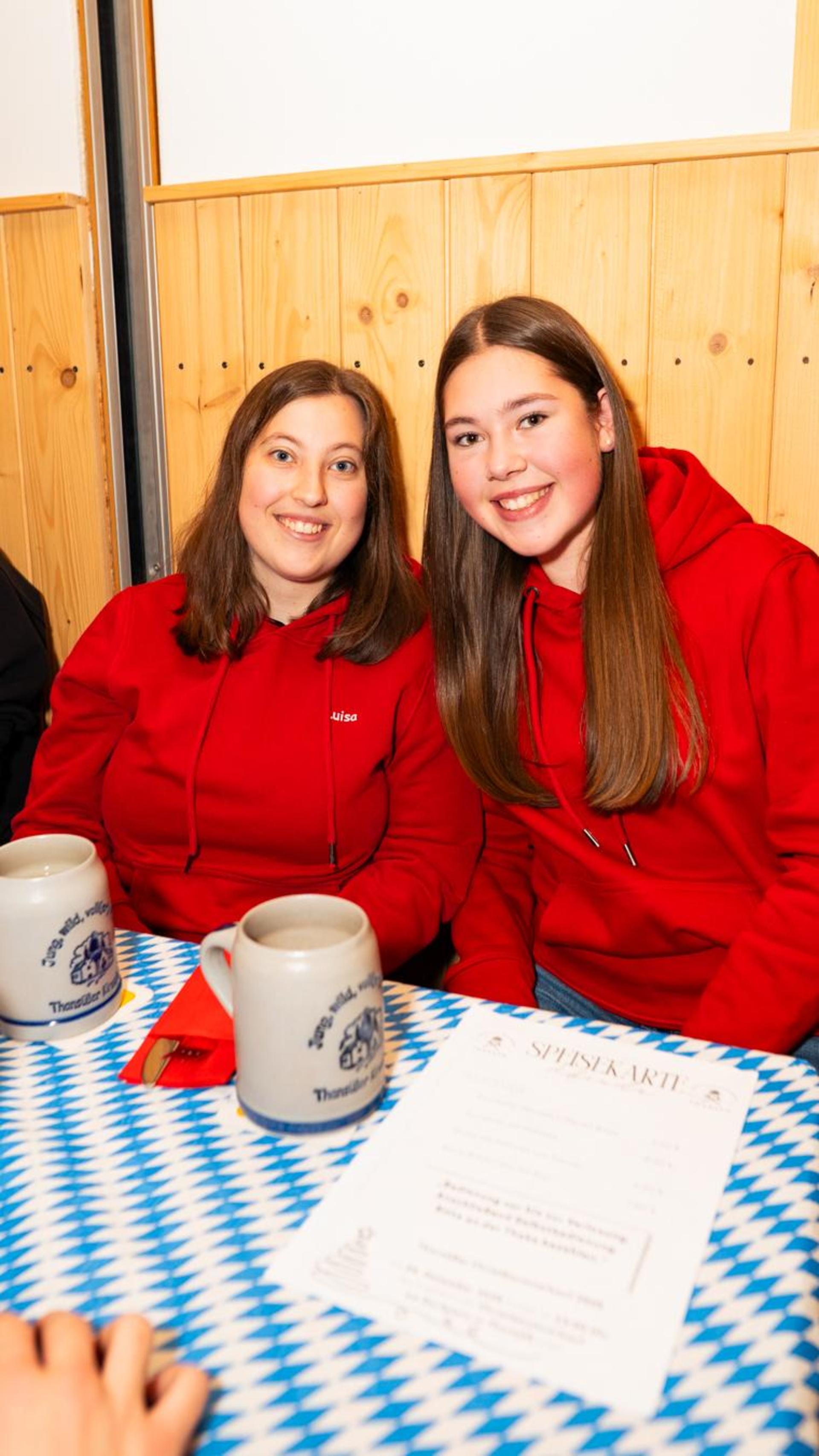 Endspurt bei der Thansüßer Kirwa am Montag.  (Bild: Hannes Stock)