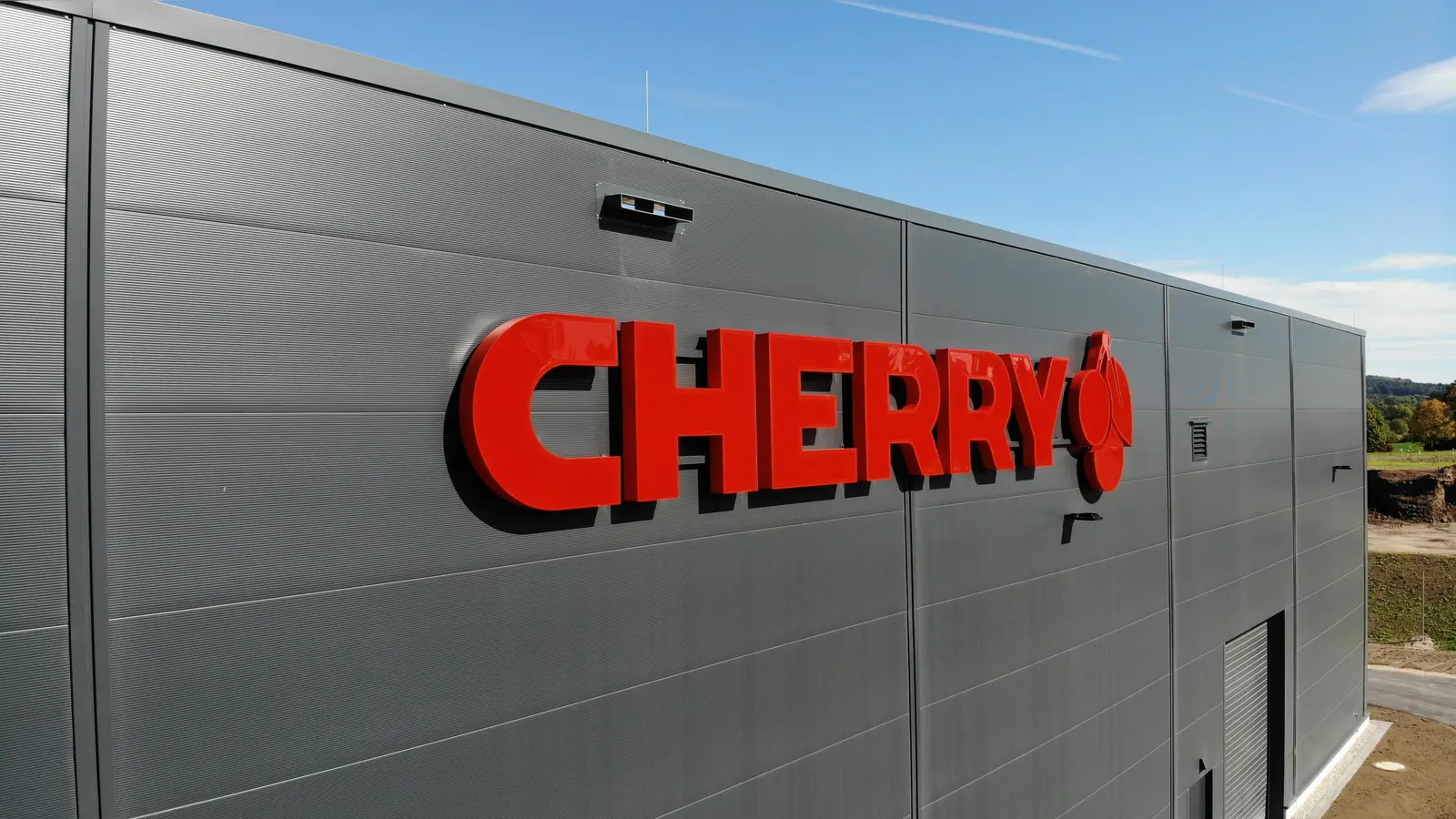 Die Cherry SE hat für 2025 einen Umsatzrückgang von 15 Prozent vermeldet. Nun könnten sich die operativen Zahlen aber stabilisieren. (Archivbild: dpa)