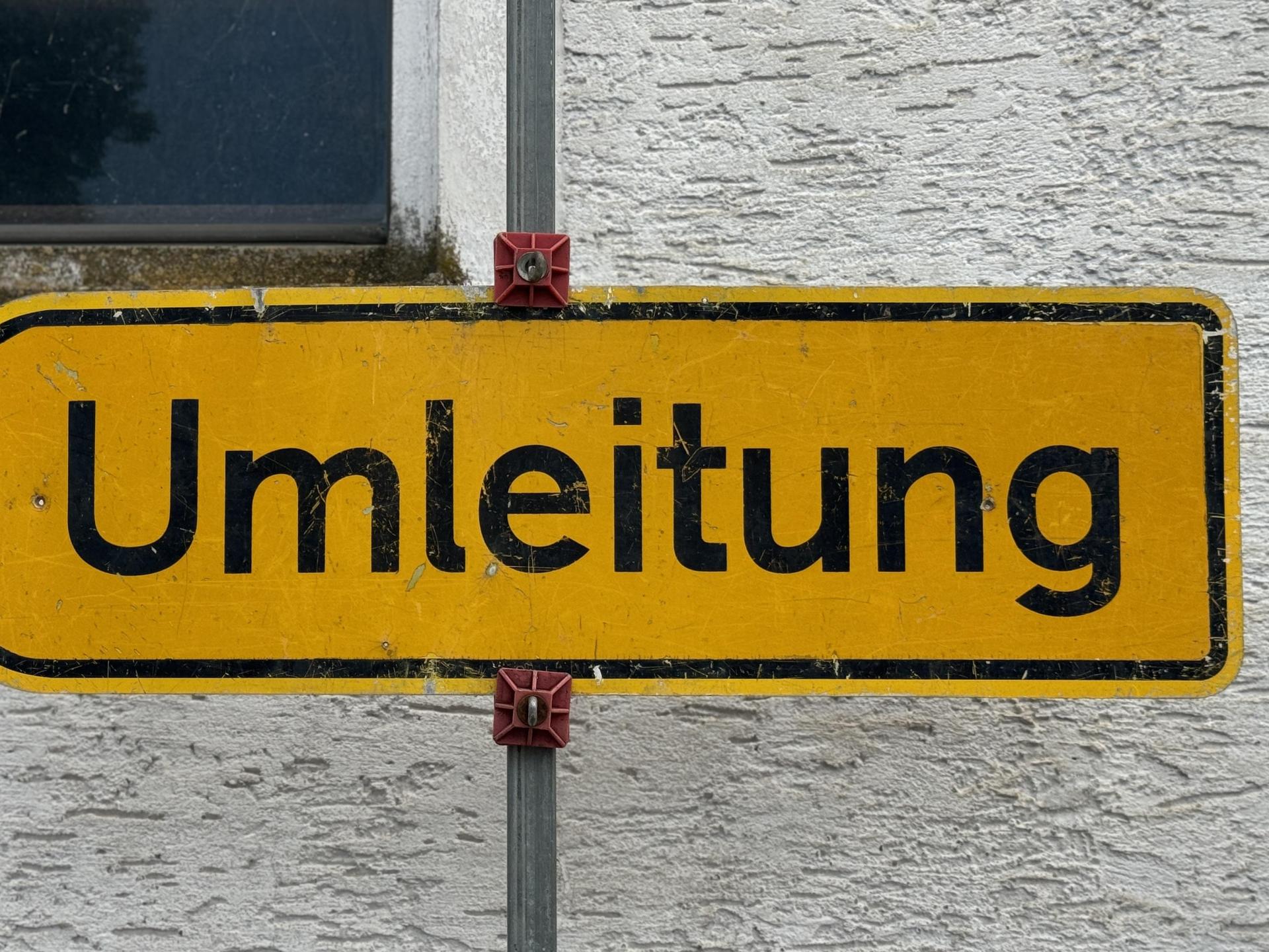 Die Erzhausstraße in Sulzbach-Rosenberg wird am 30. April für einen Tag gesperrt. (Symbolbild: Heike Unger)