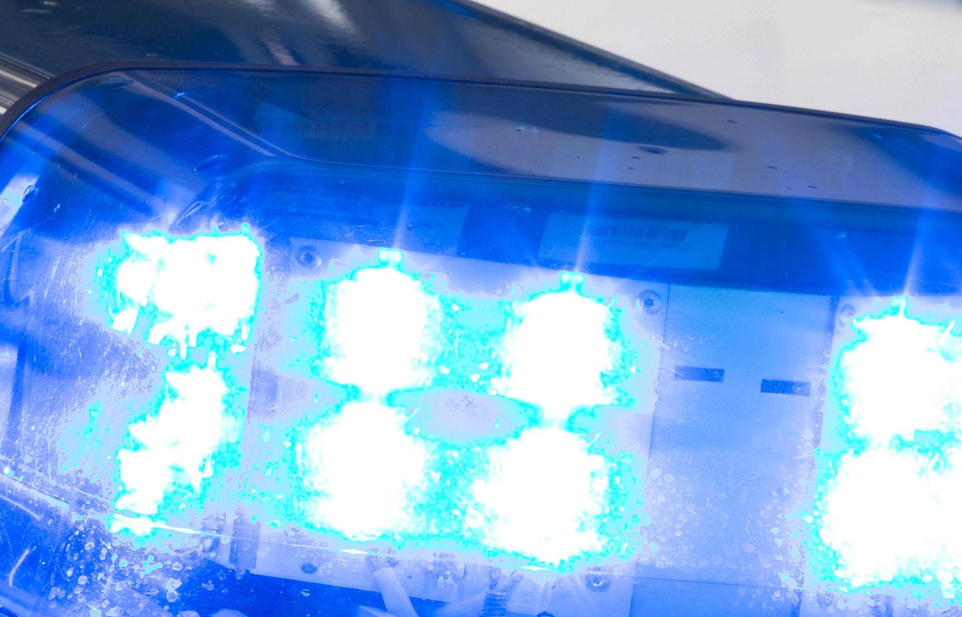 Eine 12-Jährige aus Regensburg war seit Samstag vermisst worden. Nun ist sie wohlbehalten wieder aufgetaucht. (Bild: Friso Gentsch)