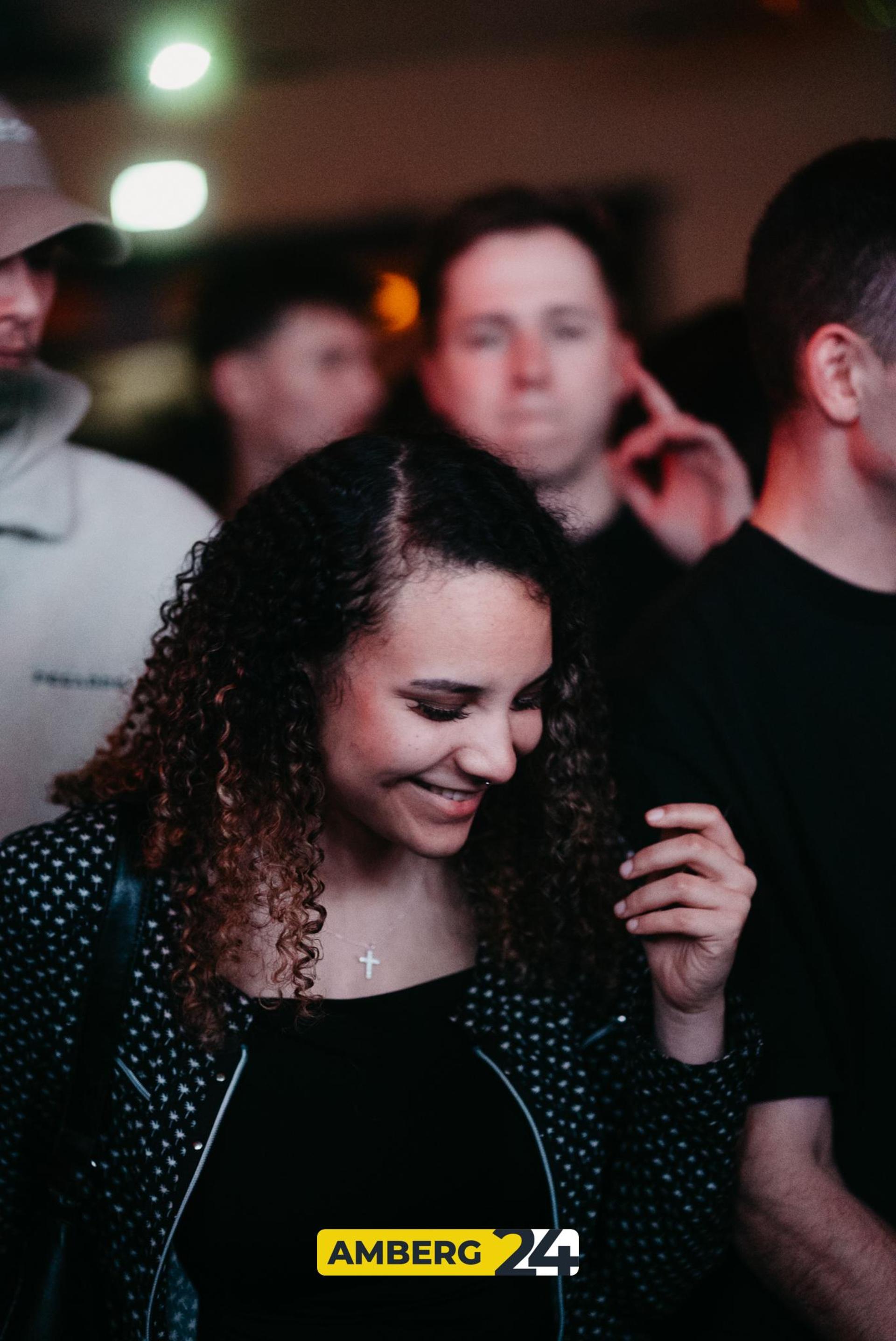 Im Casino-Saal war am Samstag die erste VIBES-Party des Jahres. (Bild: Mario Donhauser)