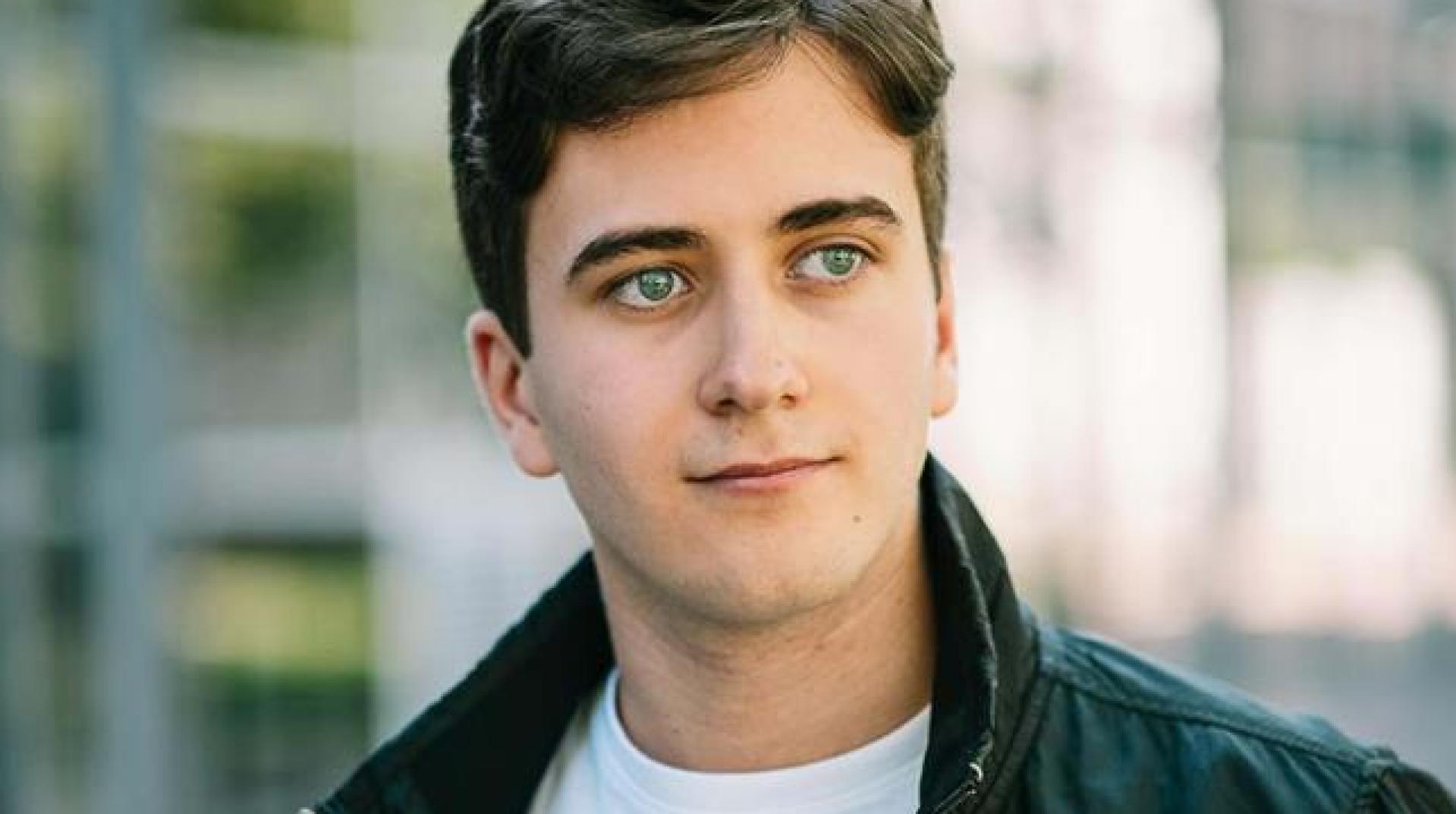 Der Künstler Max Emanuel überzeugt mit seinem einzigartigen Stil. (Bild: Ulrike Marx)