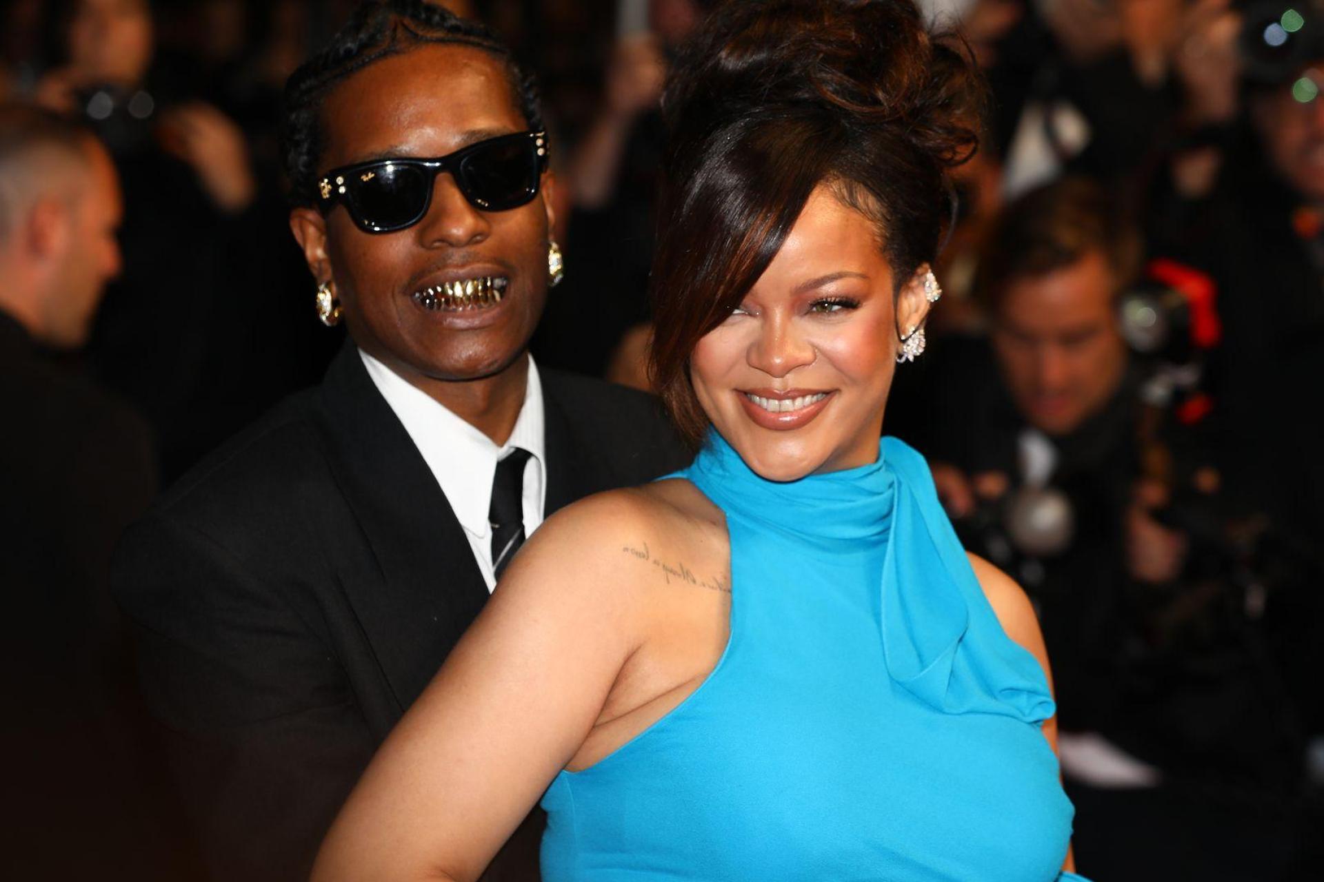 Rapper Asap Rocky erzählt, dass er und Sängerin Rihanna bei der Betreuung ihrer drei Kinder auf viel Unterstützung angewiesen sind. (Archivfoto) (Bild: Mickael Chavet/ZUMA Press Wire/dpa)