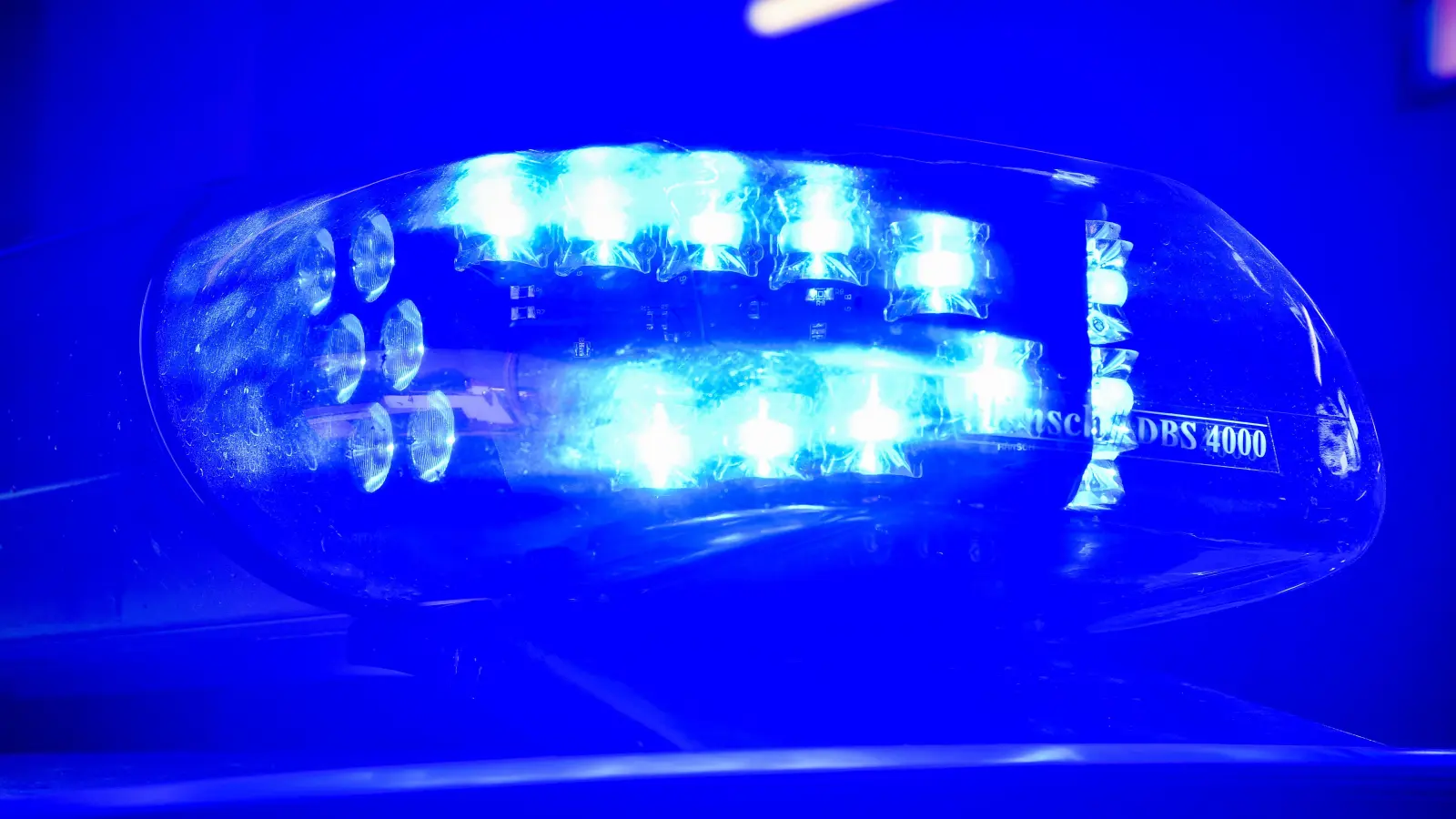 Eine unangepasste Geschwindigkeit wurde einem 50-Jährigen zum Verhängnis, (Symbolbild: Petra Hartl)