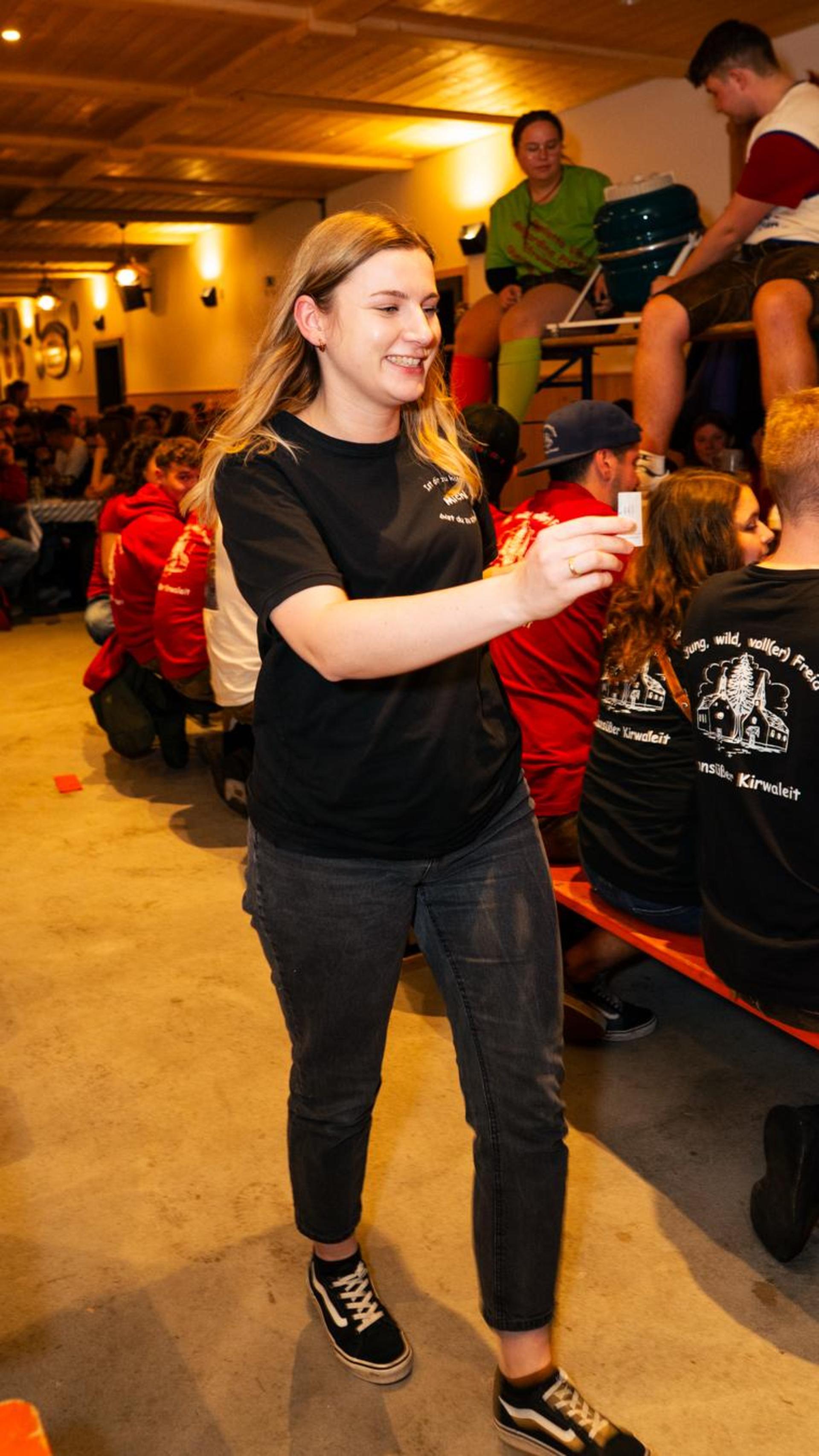 Endspurt bei der Thansüßer Kirwa am Montag.  (Bild: Hannes Stock)