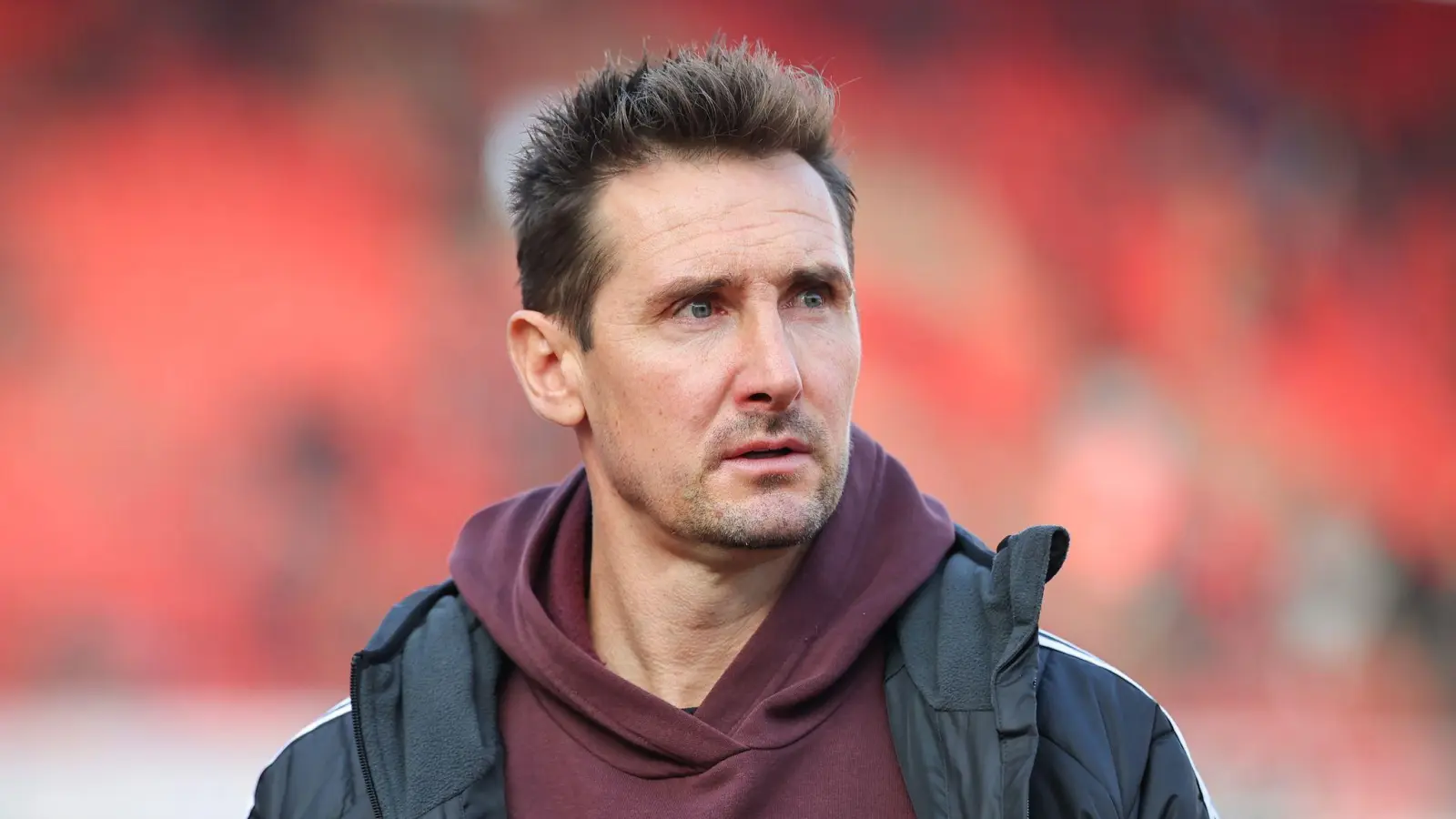 Steht mit seinem Team unter Druck: FCN-Trainer Klose. (Archivbild) (Bild: Daniel Karmann/dpa)