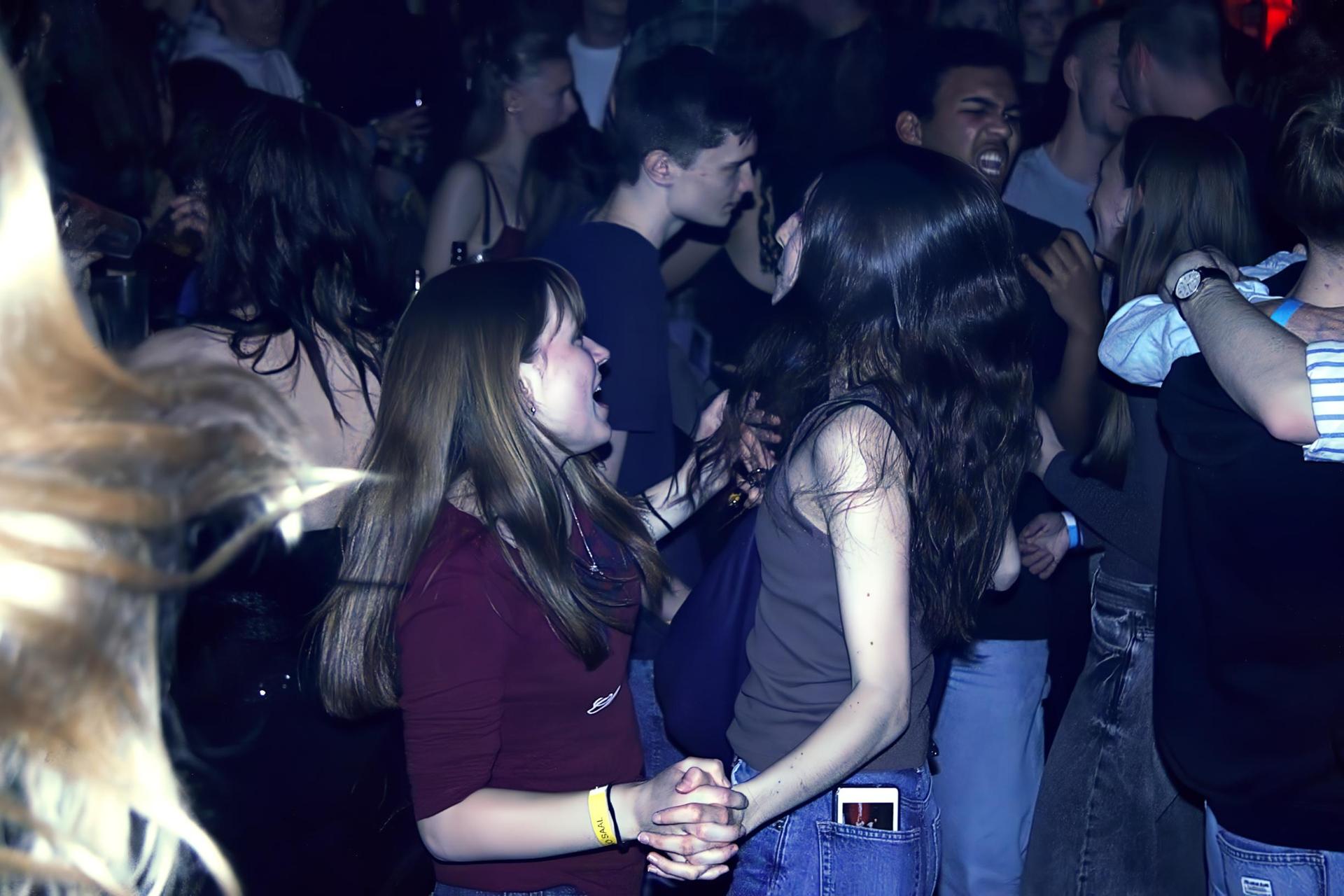 Die Q-Party des Sulzbach-Rosenberger HCA-Gymnasiums stieg diesmal im Amberger Casino. (Bild: Marlin Nixdorf)