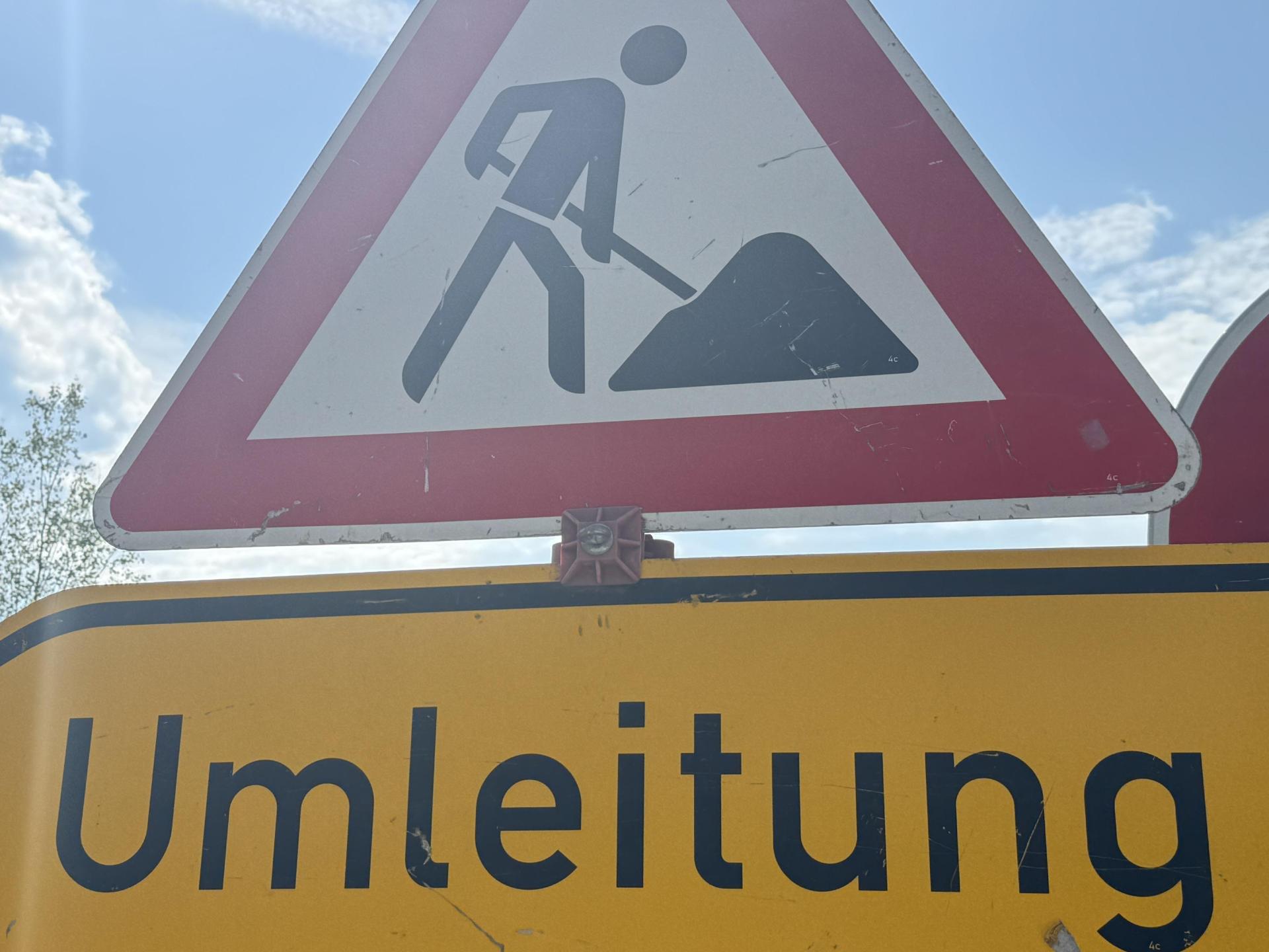 In Sulzbach-Rosenberg soll es zu einer Umleitung kommen.  (Symbolbild: Heike Unger)