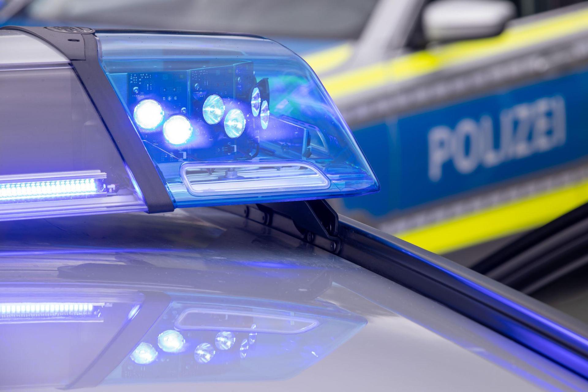 Den 20-Jährigen erwartet nun ein Strafverfahren. (Symbolbild) (Bild: Daniel Karmann/dpa)