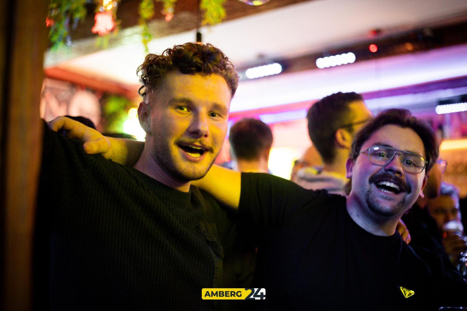 Im „Herzog” in Sulzbach-Rosenberg stieg am Samstag die Hallenmasters Afterparty. (Bild: Julia Bär)