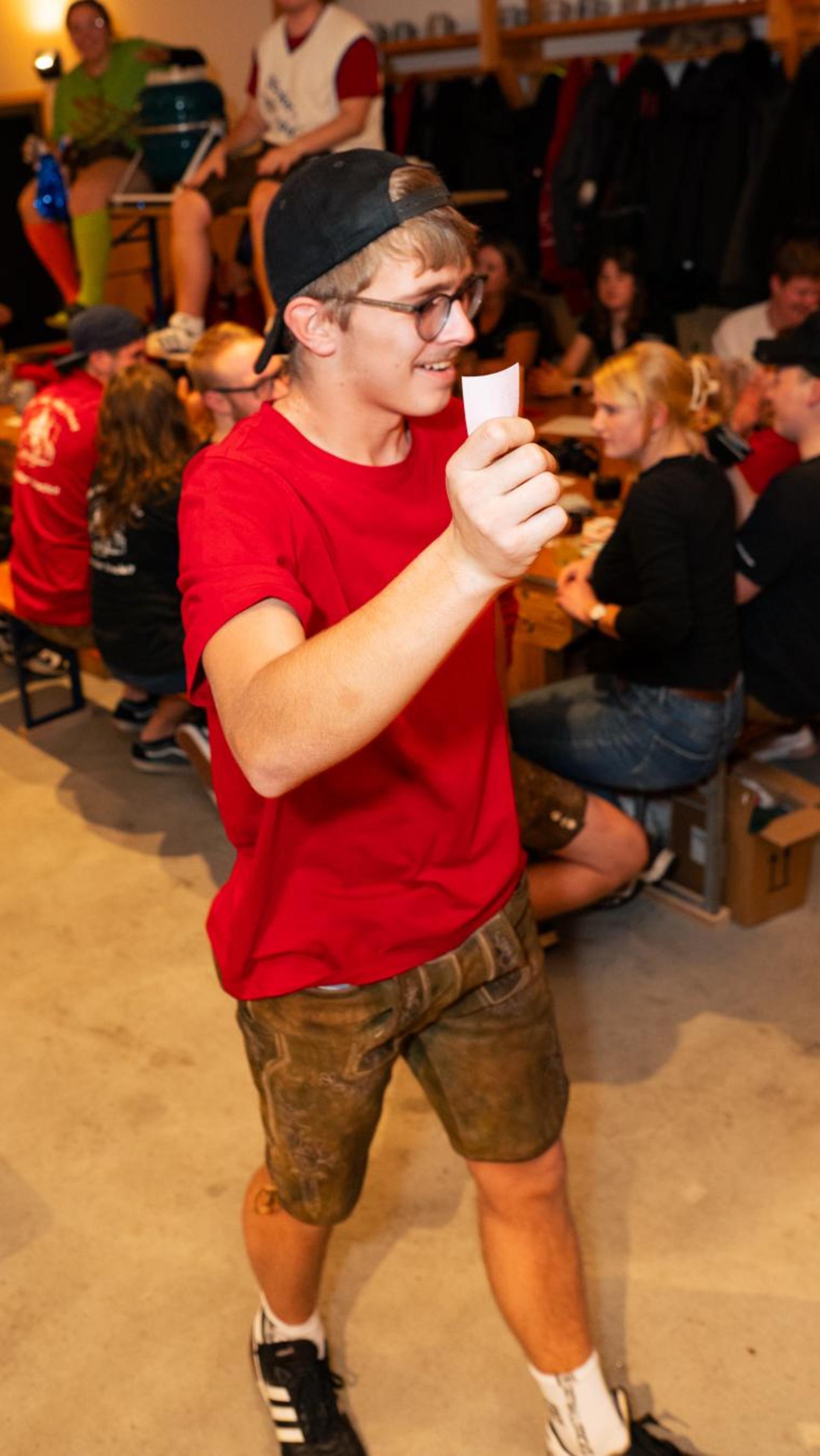 Endspurt bei der Thansüßer Kirwa am Montag.  (Bild: Hannes Stock)