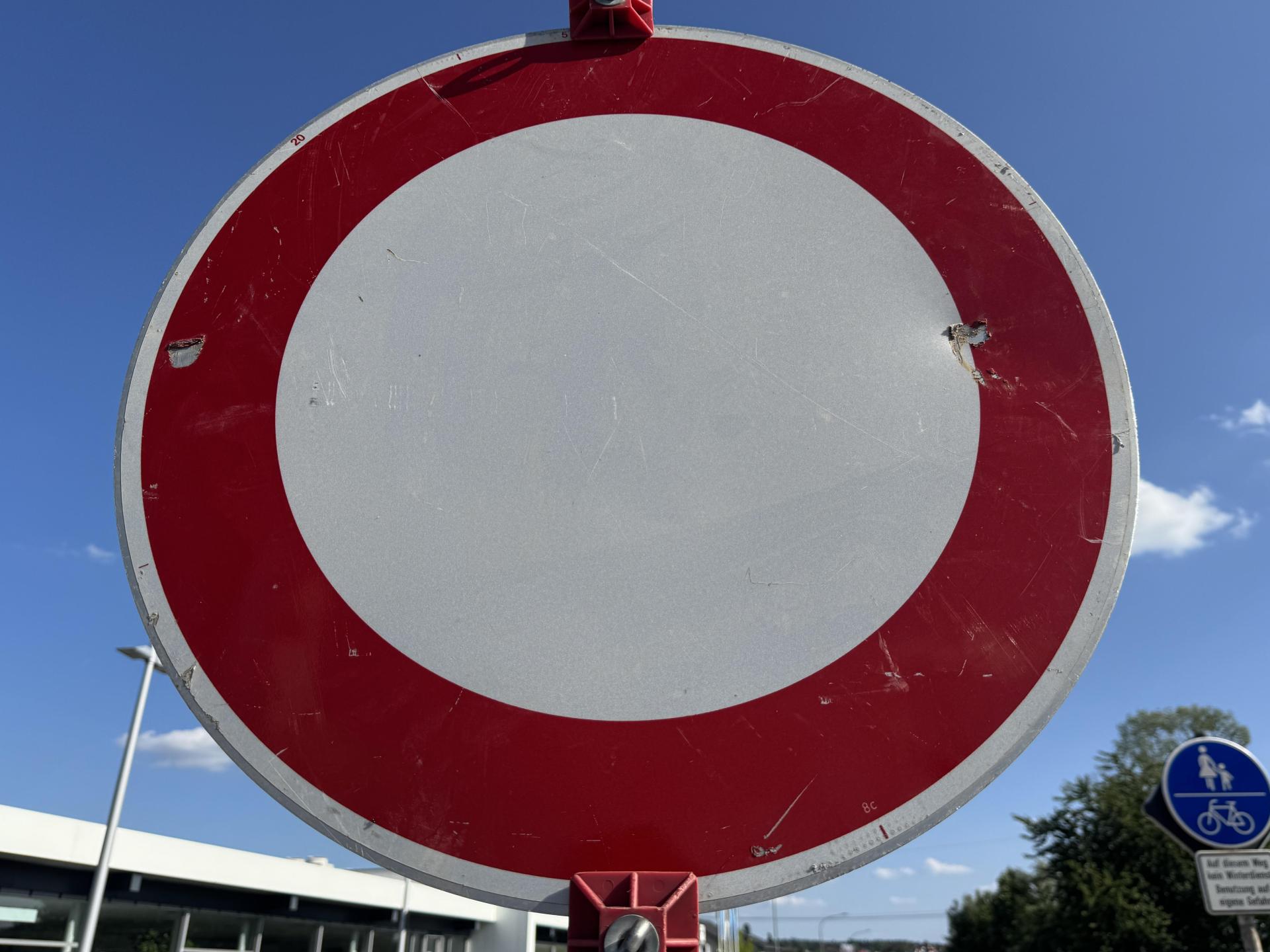 Am 30. und 31. Mai wird die Vogelherdstraße in Sulzbach-Rosenberg gesperrt.  (Bild: Heike Unger)