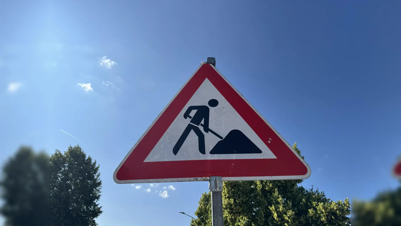 Ab 13. April wird die Obere Gartenstraße in Sulzbach-Rosenberg wegen Bauarbeiten gesperrt. (Symbolbild: Heike Unger)