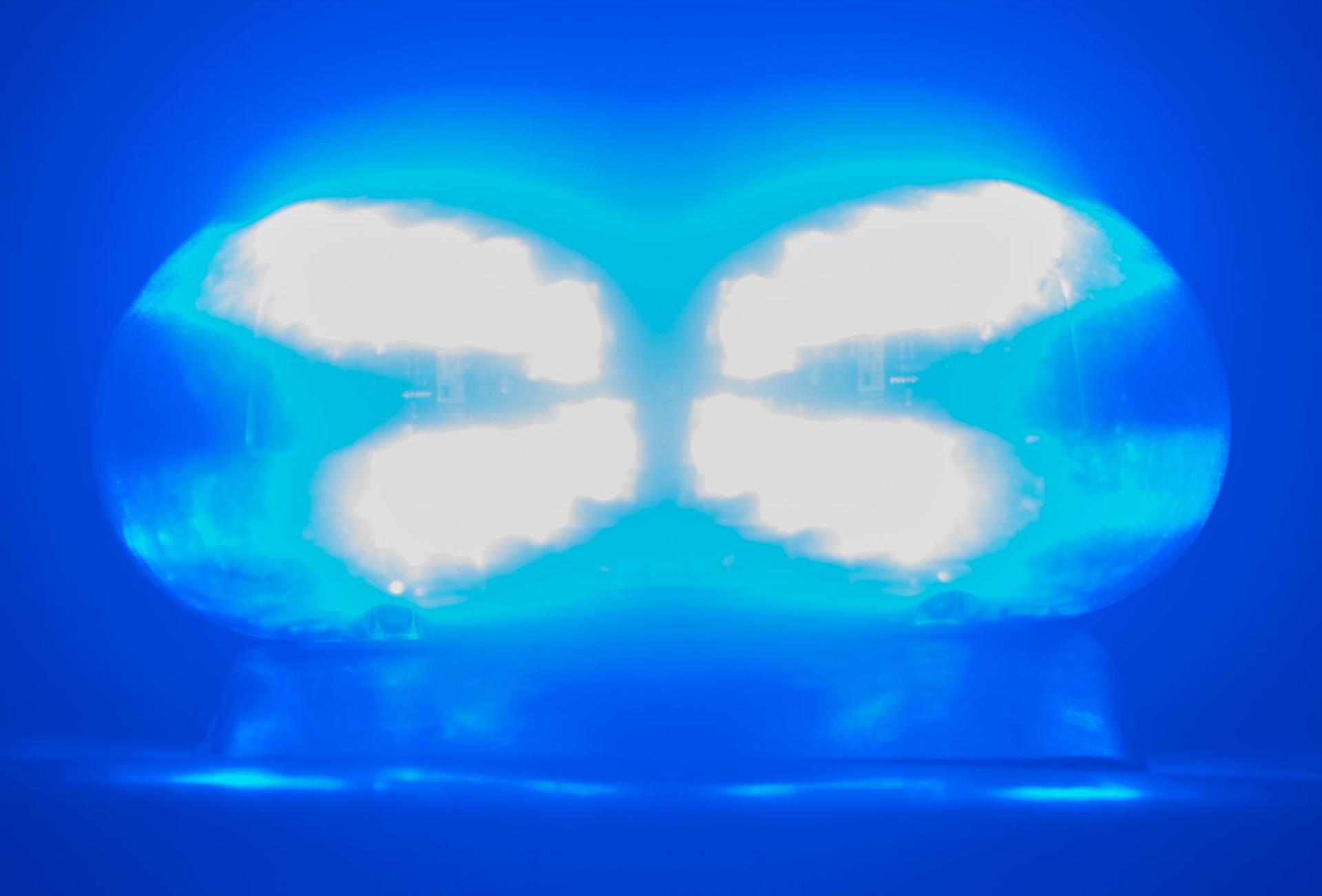 In Tanzfleck ist ein betrunkener Mann in einen Gartenzaun gefahren. (Symbolbild: Robert Michael/ dpa)