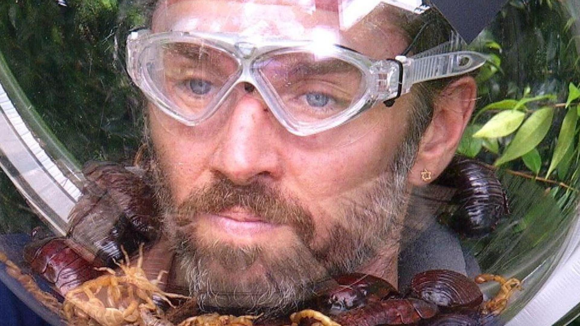 Auch das krabbeligste Getier konnte ihn nicht stoppen: Musiker Gil Ofarim ist Dschungelkönig.  (Bild: RTL/dpa)