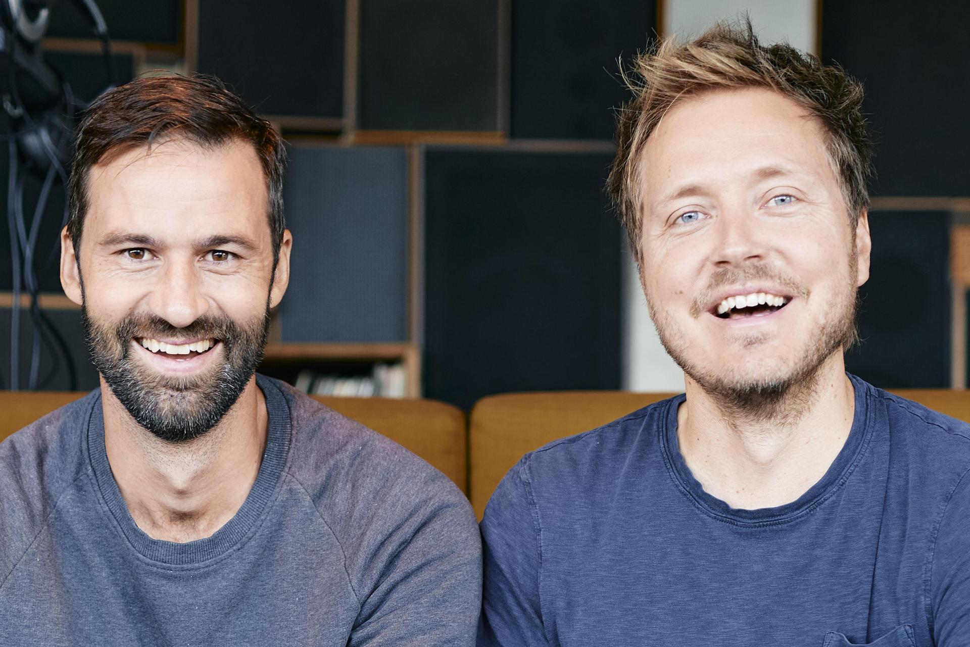 Die Happybrush-Gründer Florian Kiener (links, stammt aus Rieden) und Stefan Walter (Bild: Linda Schäffler/Happybrush)