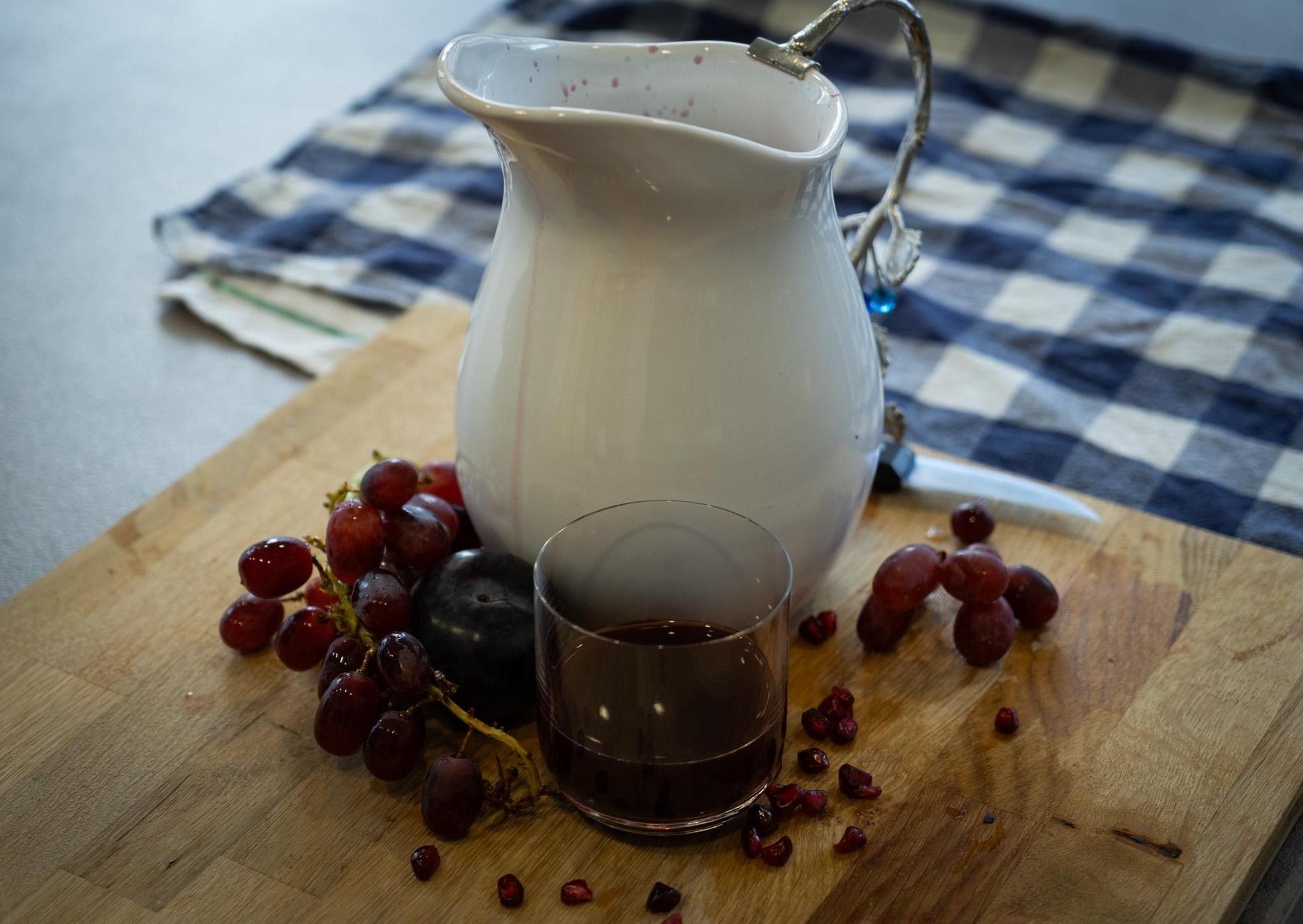 Vampir-Sangria: Ein Schluck Blut hat noch nie so gut geschmeckt. (Bild: knz)