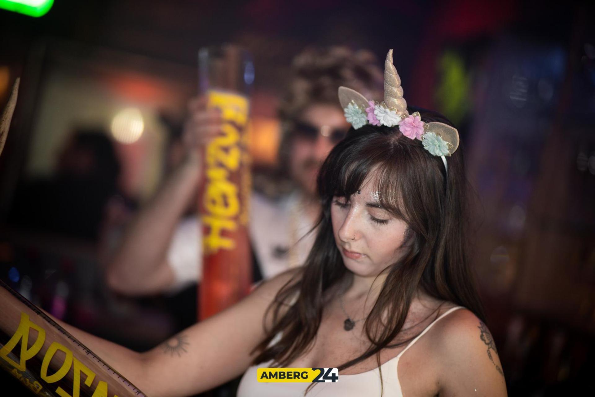 Im „Herzog” in Sulzbach-Rosenberg stieg am Samstag der Hausfasching.  (Bild: Julia Bär)