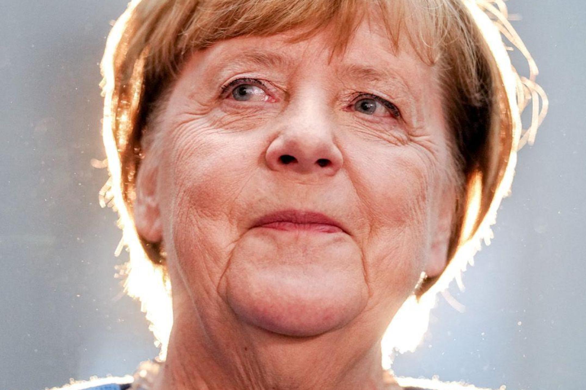 Altkanzlerin Merkel zeigt sich fünf Jahre nach ihrem Abschied aus dem Amt wieder häufig in der Öffentlichkeit. (Archivbild) (Bild: Kay Nietfeld/dpa)