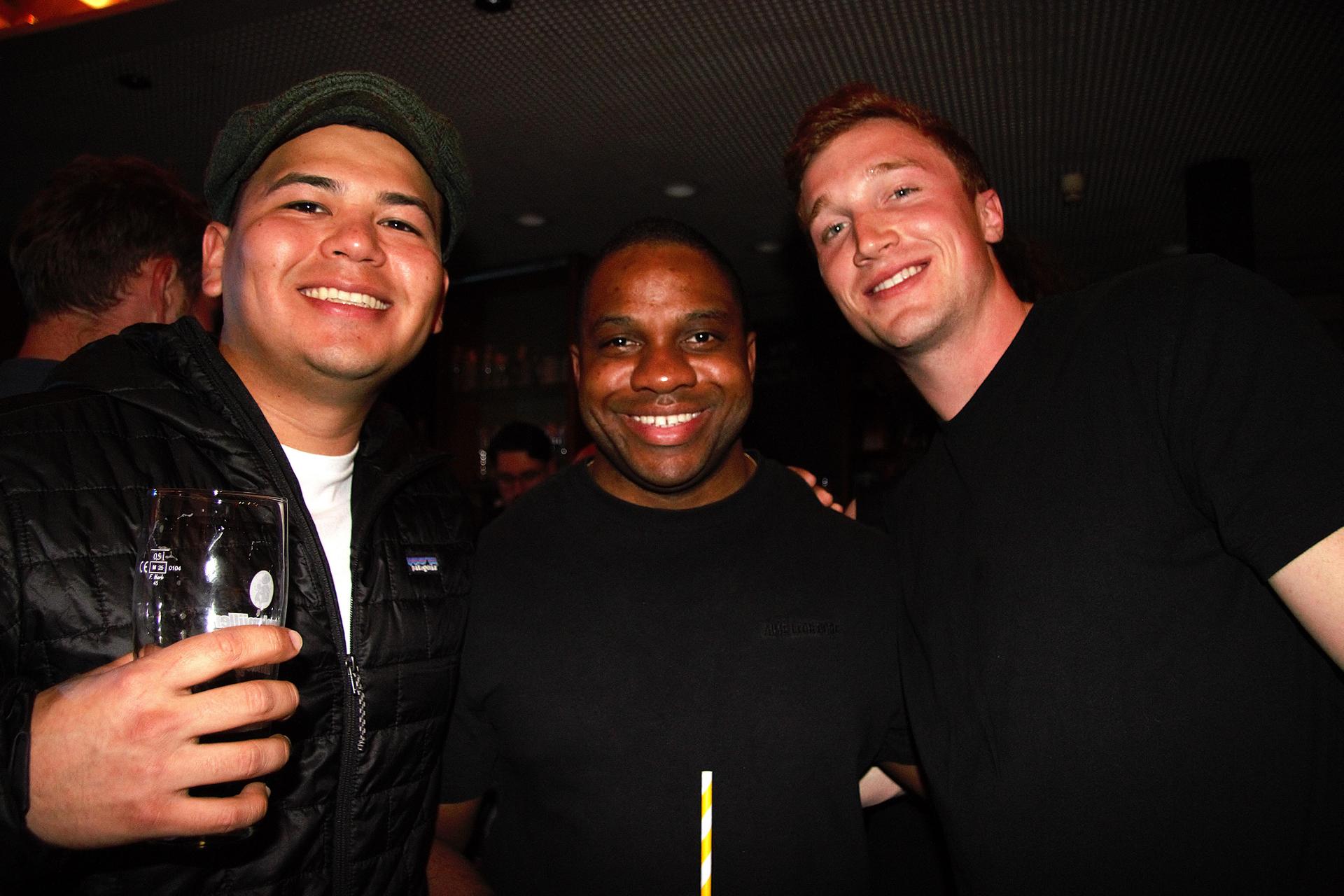 Am Freitag war Karaokeabend im Colomba. (Bild: Marlin Nixdorf)