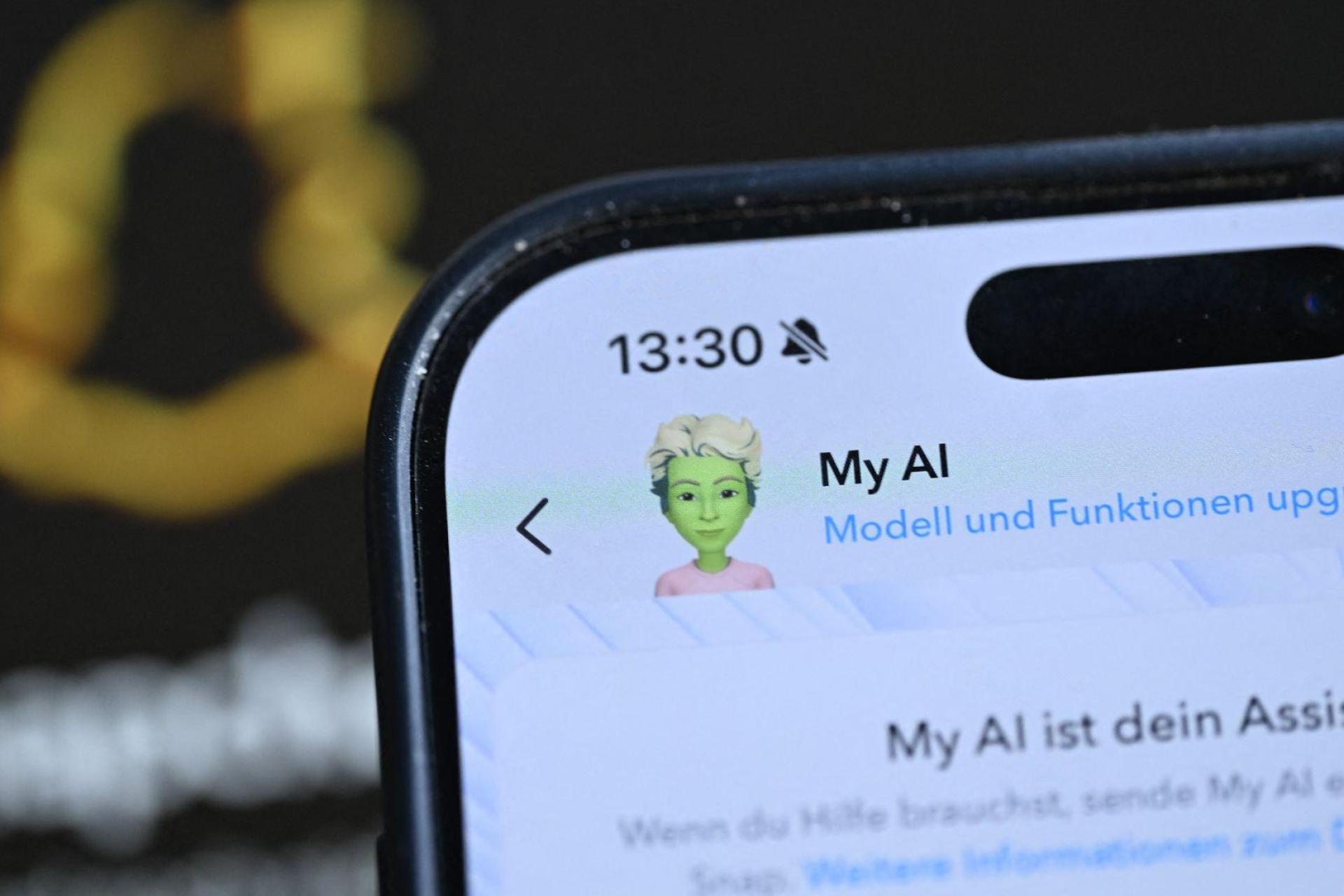 Wer Snapchat nutzt, kann auf den KI-Assistenten „My AI“ zugreifen. (Bild: Wolf von Dewitz/dpa)