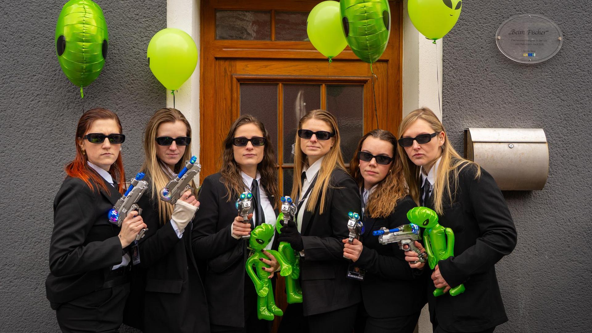 In Hahnbach ging es am Sonntag vor, während und vor allem nach dem Faschingszug richtig ab. (Bild: knz)