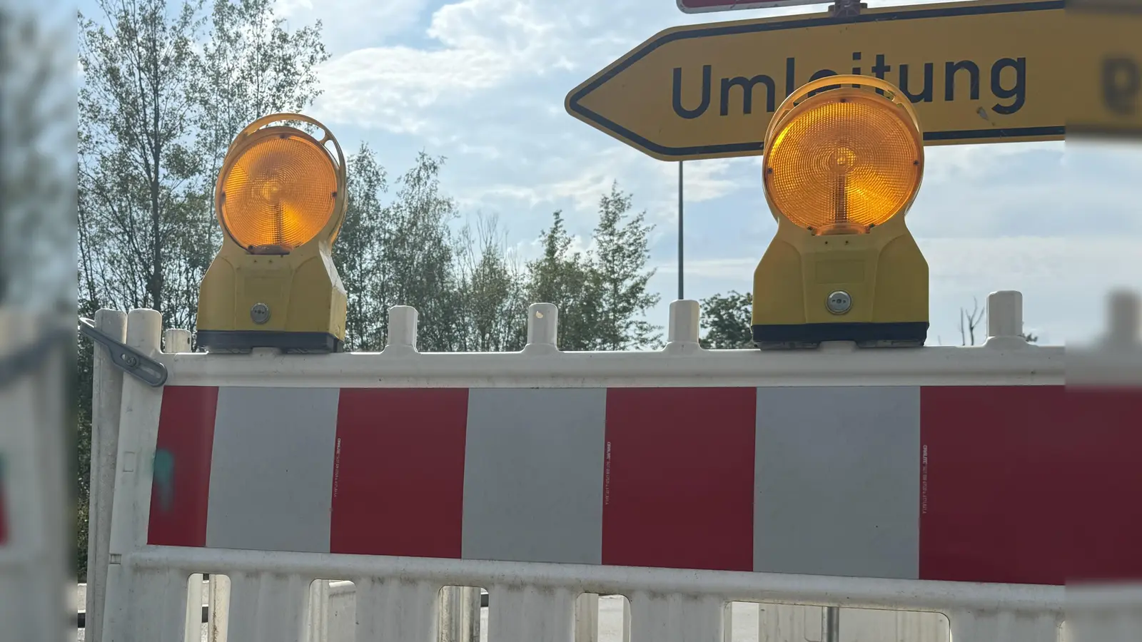 Die Grafmühlstraße in Sulzbach-Rosenberg ist ab Montag, 28. Juli, für vier Wochen gesperrt.  (Symbolbild: Heike Unger)