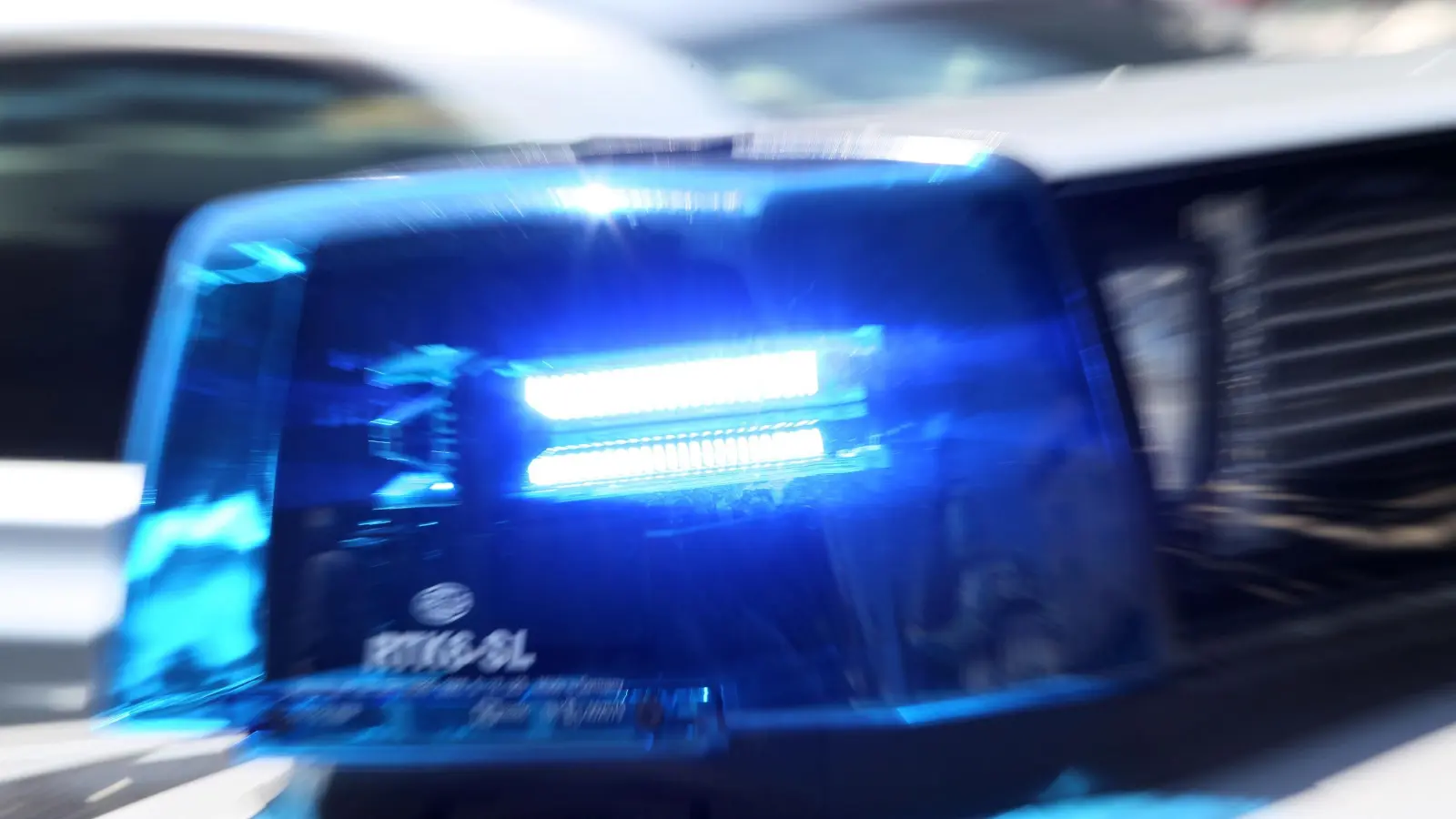 Bei Königstein kam es am Montag zu einem schweren Unfall. (Symbolbild: Stephan Jansen/dpa)