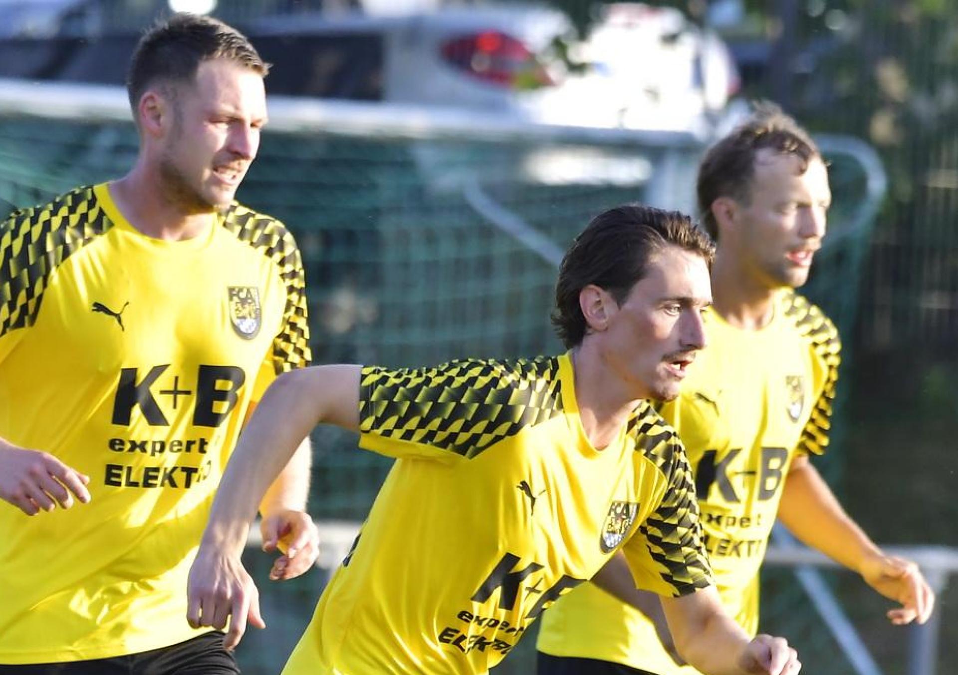 Der FC Amberg gewann sein Testspiel beim TSV Königstein mit 4:2. (Bild: Hubert Ziegler)