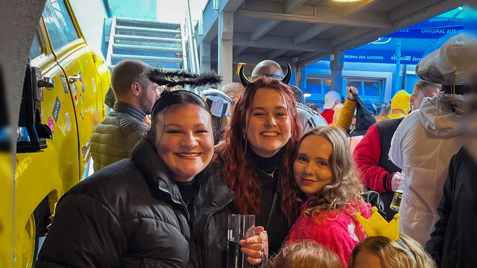 Das war am 11.11. im Blauen Haus los. (Bild: knz)