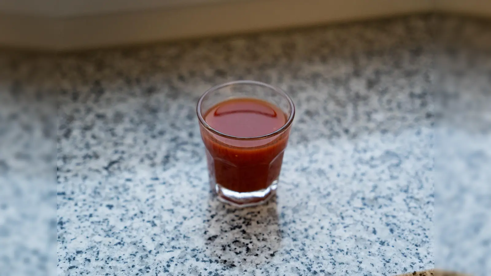 Eine Bloody Mary in einem kleinen Glas? Nein! Ein Mexikaner. (Bild: knz)