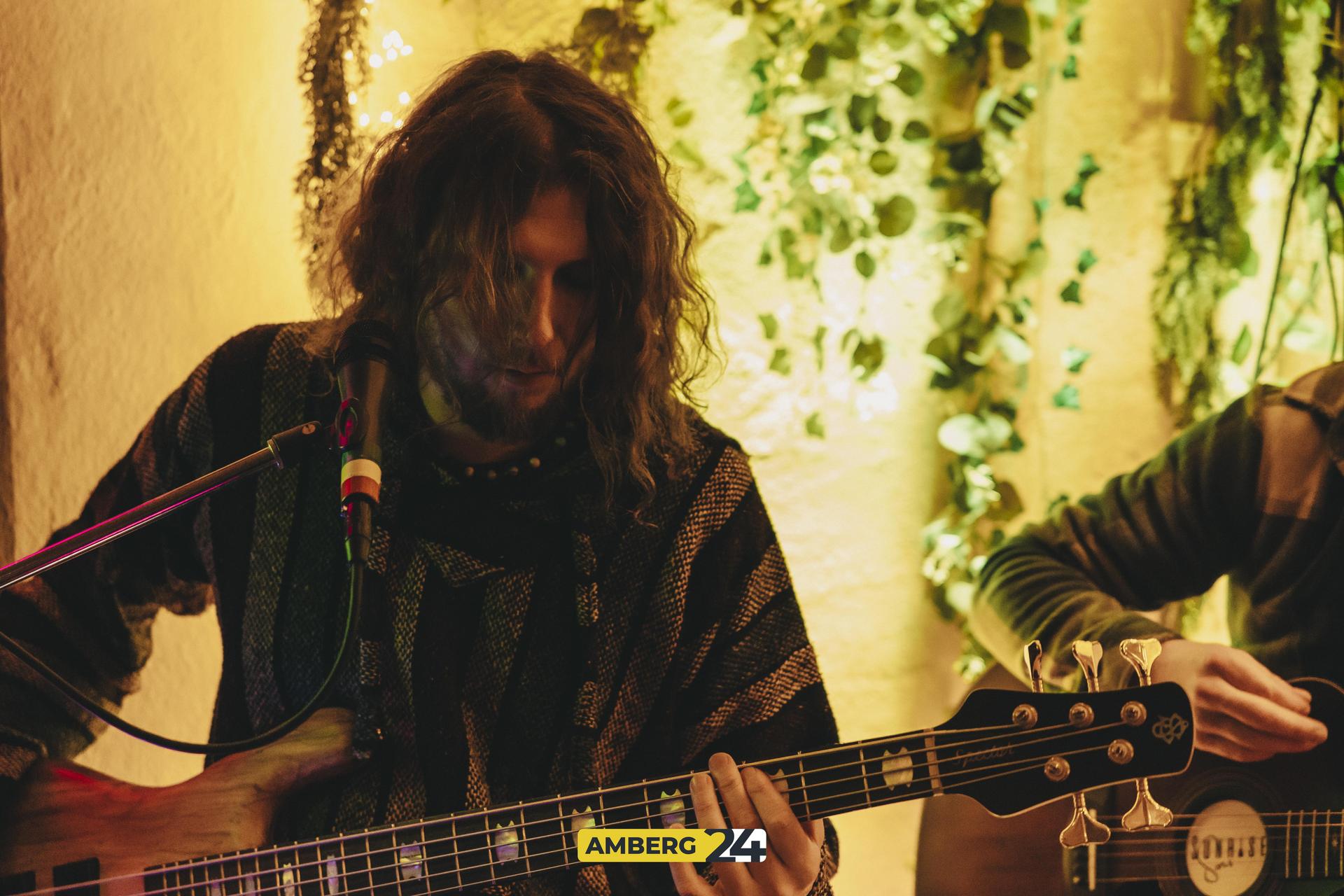 Im UNS in Amberg gab es am Samstag die Sunrise Sons Live. (Bild: Lolografie)