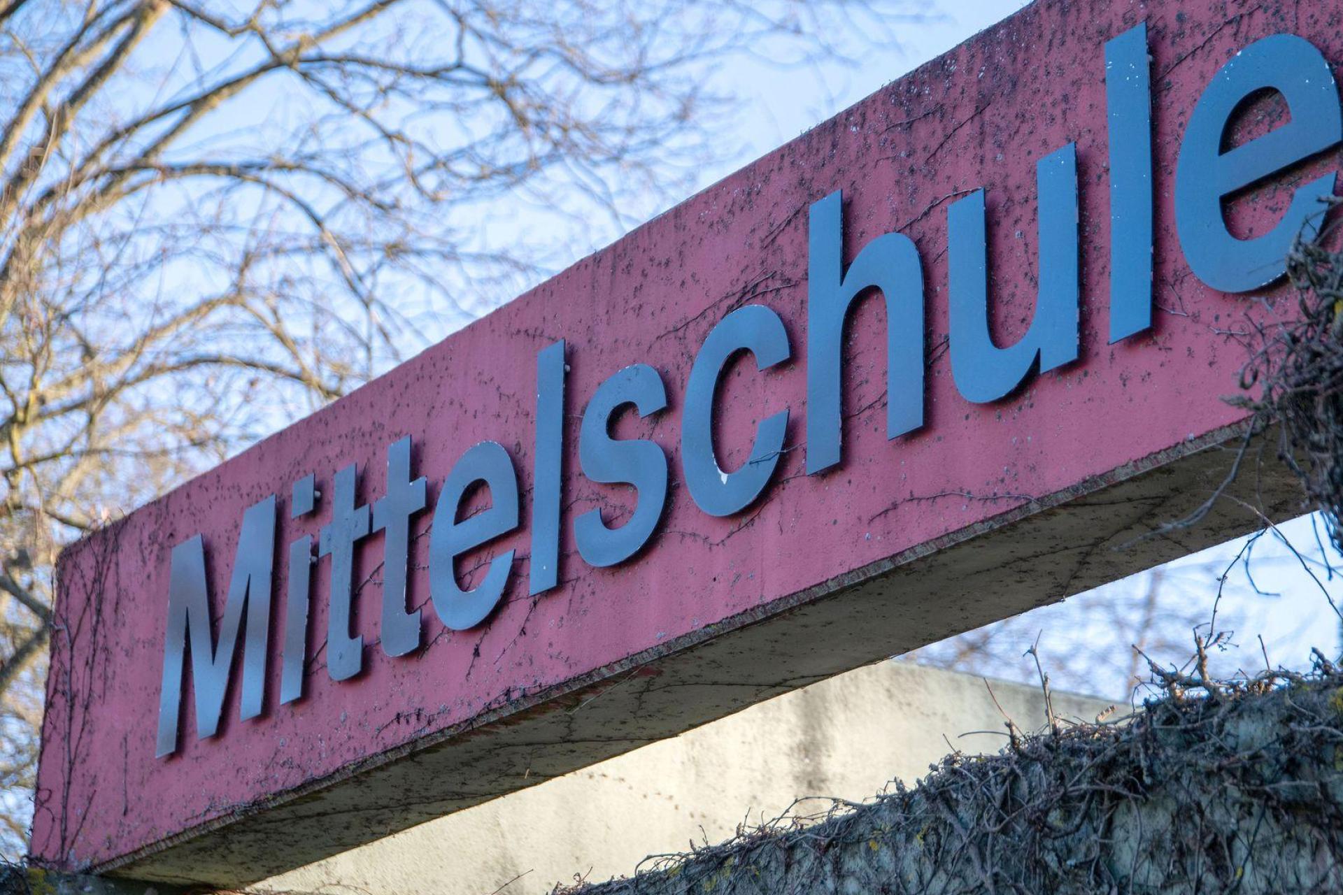 Das Kabinett will die Mittelschulen in Bayern stärken. (Archivbild: Pia Bayer/dpa)