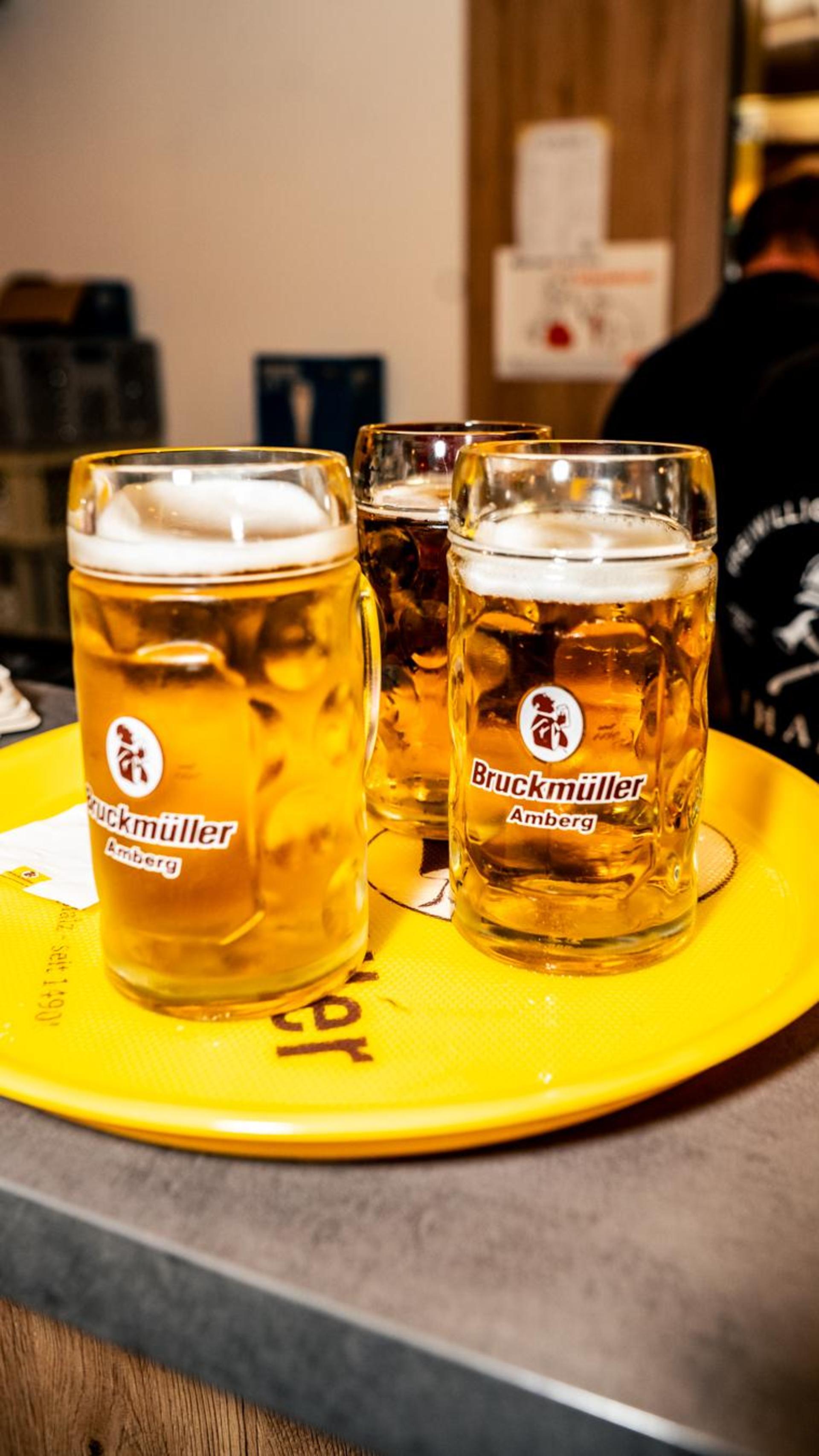 Endspurt bei der Thansüßer Kirwa am Montag.  (Bild: Hannes Stock)