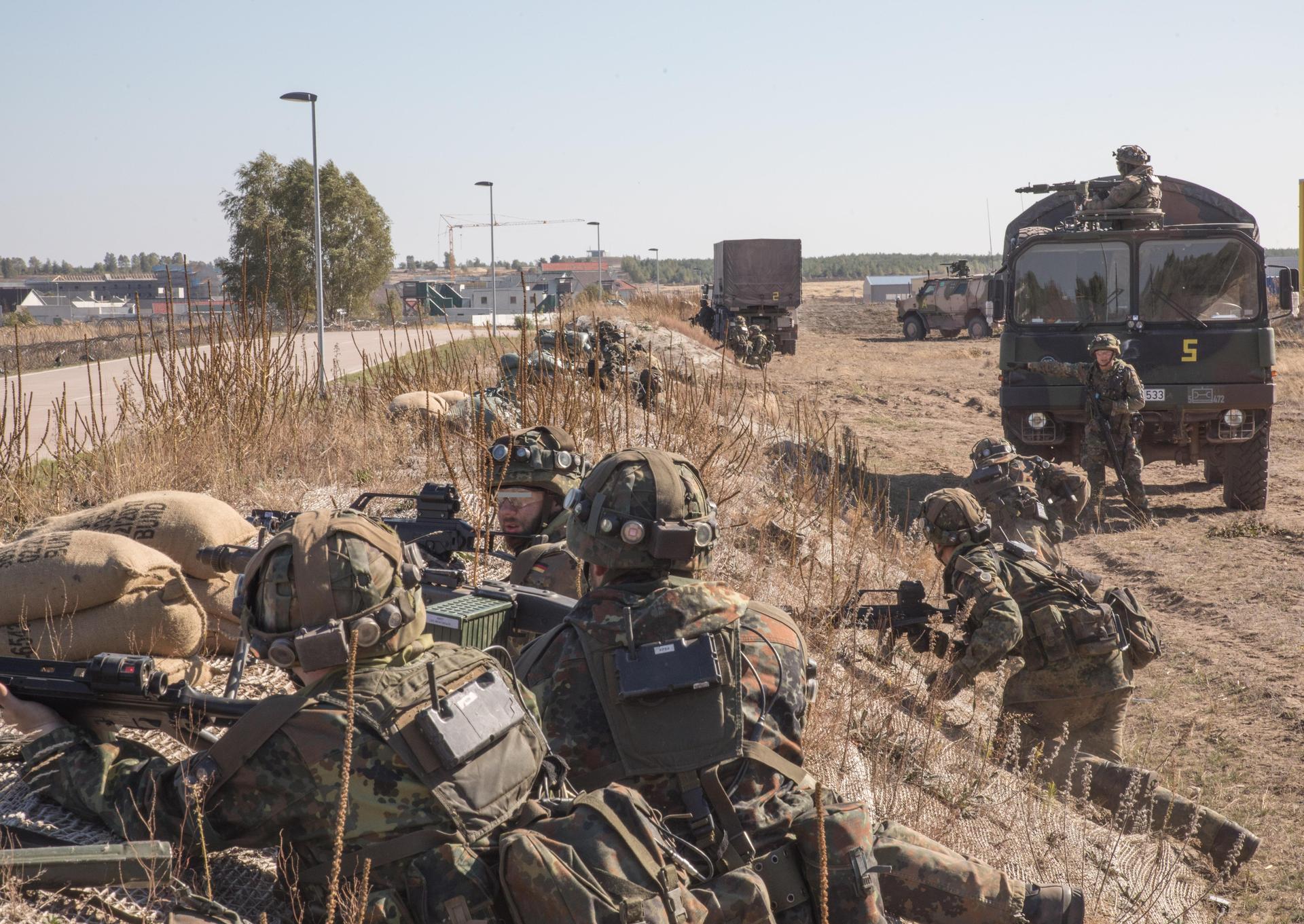 Das Logistikbataillon 472 der Bundeswehr führt eine Übung durch – unter anderem findet diese in den Landkreisen Amberg-Sulzbach und Schwandorf statt. (Archivbild: Hans Bernreuther)