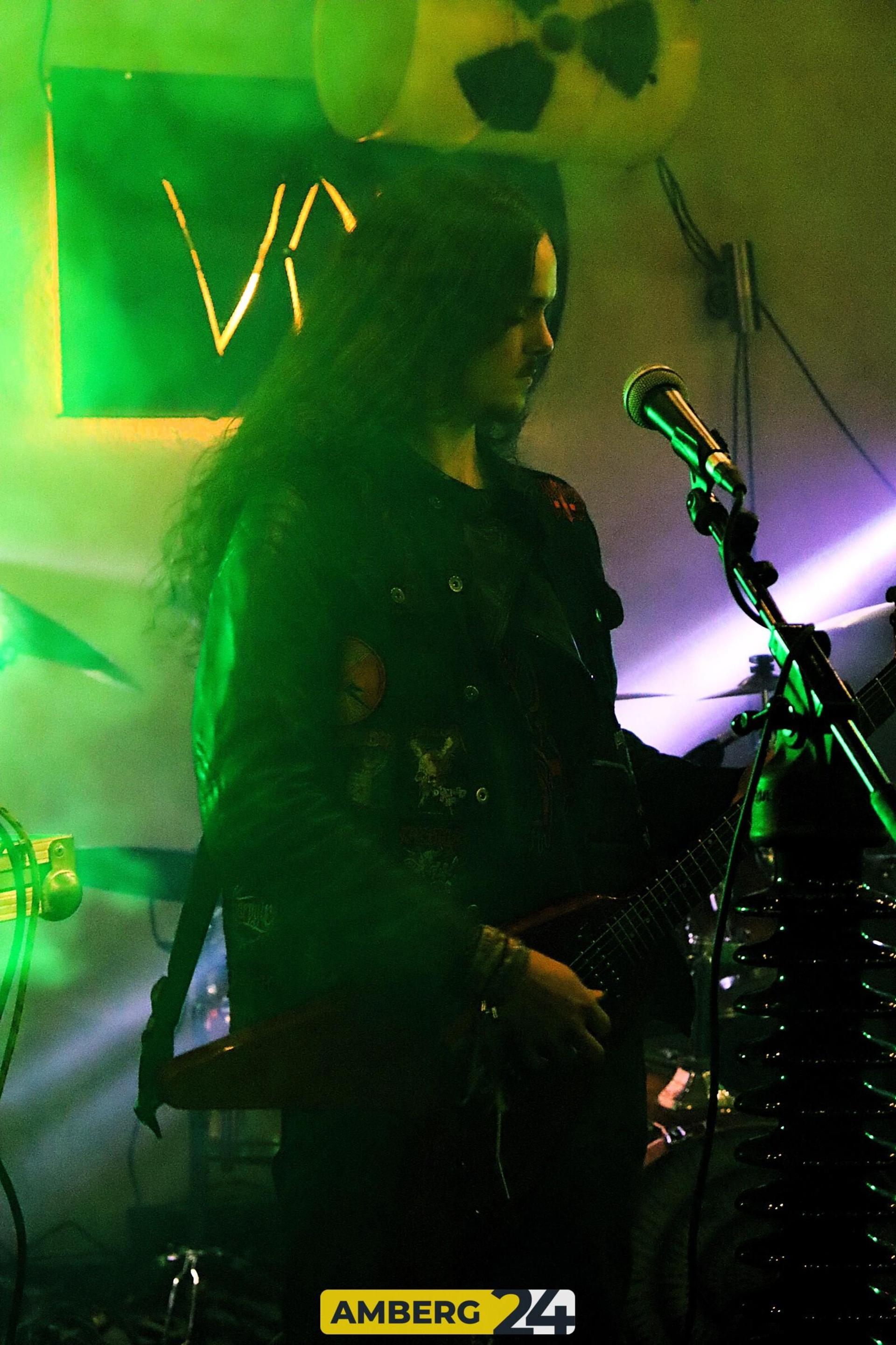 Die Band Gorleben hat am Mittwochabend mit Support von Toxic Angel im Void gespielt. (Bild: Judith Balleisen)