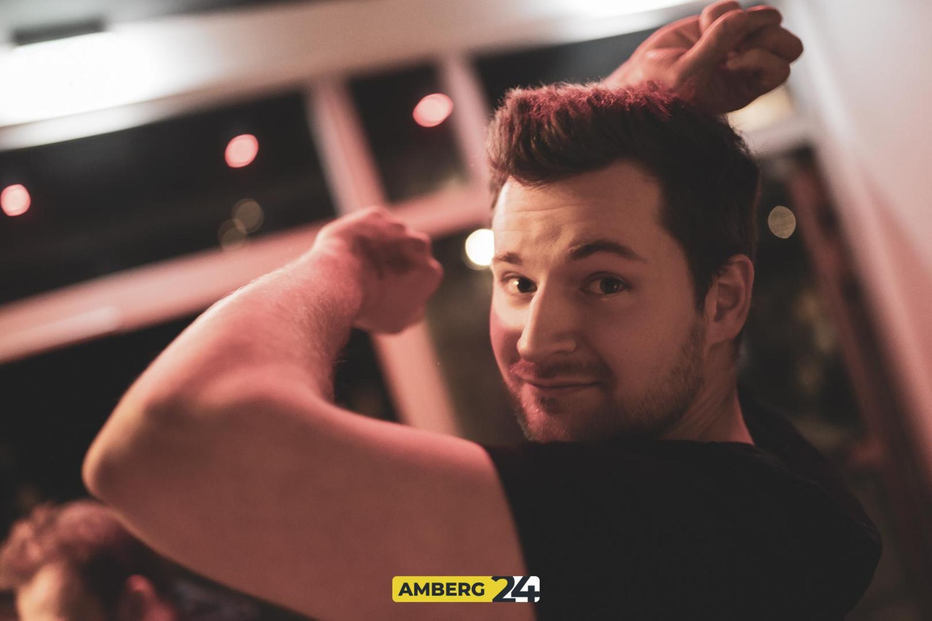 Party am 1. Weihnachtsfeiertag im Happy Rock.  (Bild: Martin Sponsel)