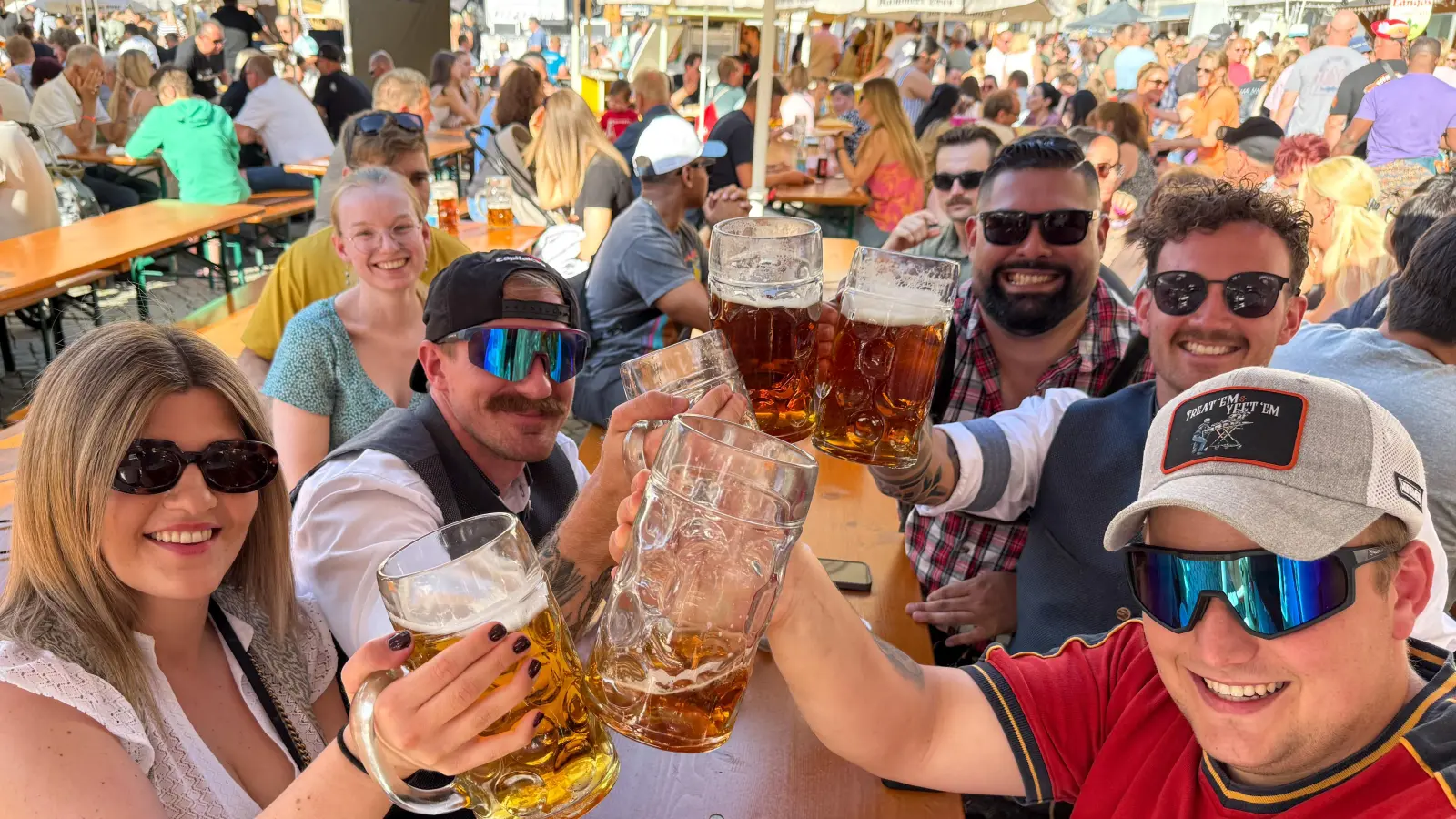 Der Marktplatz ist doch irgendwie das Herz des Altstadtfests. (Bild: Petra Hartl)