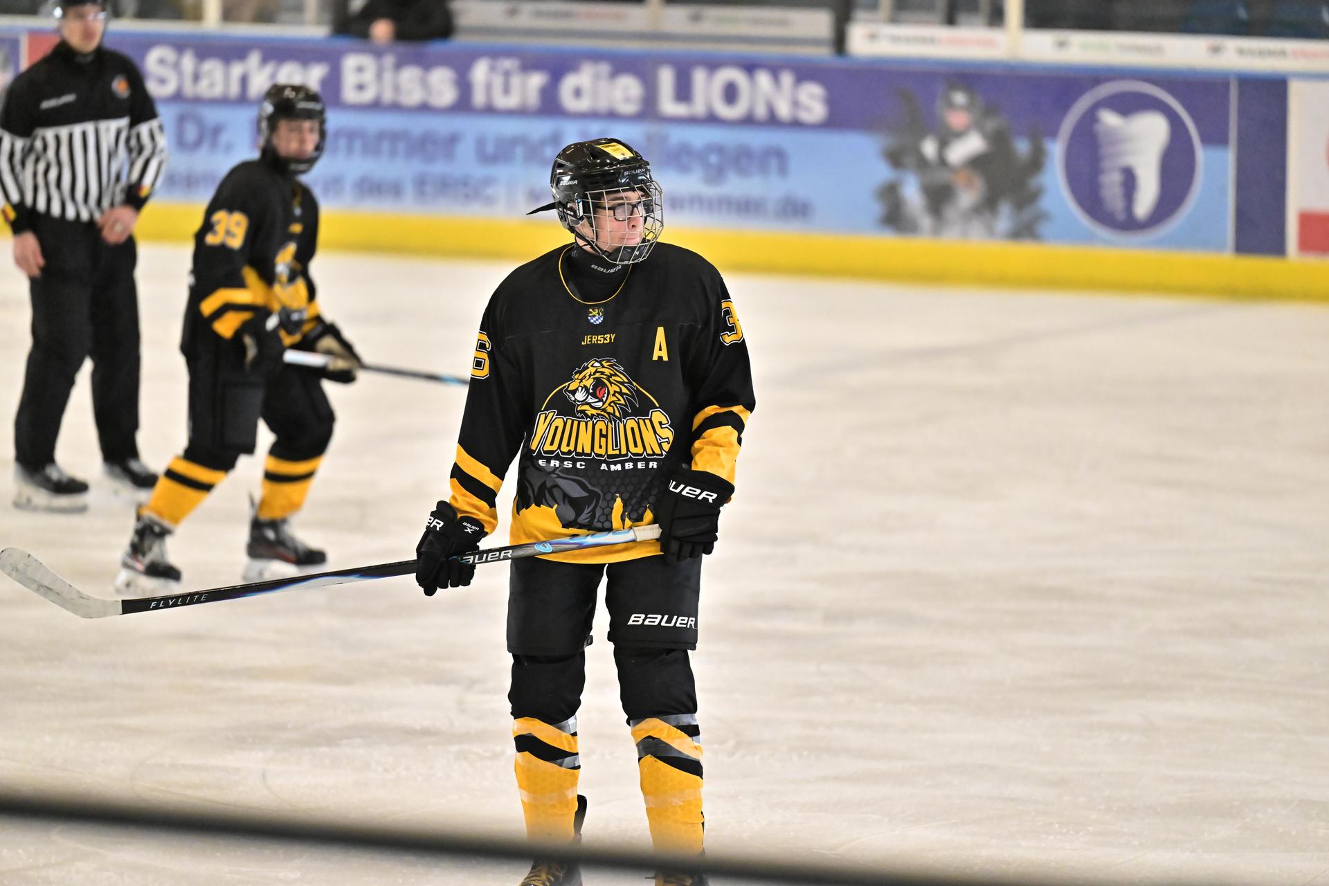Eishockey Landesliga-Meisterschaft der U17 mit ERSC Amberg. (Bild: Hubert Ziegler)
