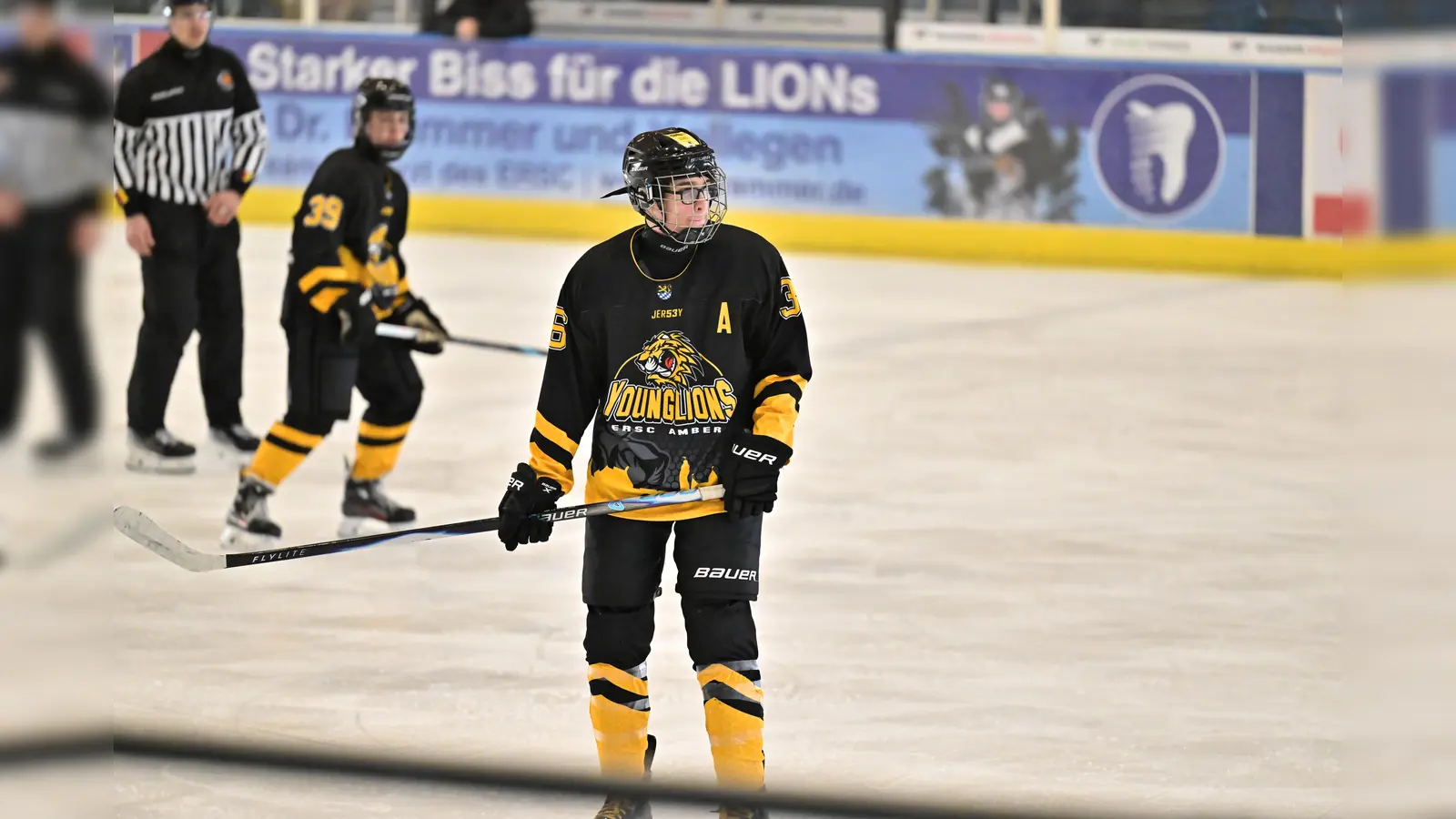 Eishockey Landesliga-Meisterschaft der U17 mit ERSC Amberg. (Bild: Hubert Ziegler)