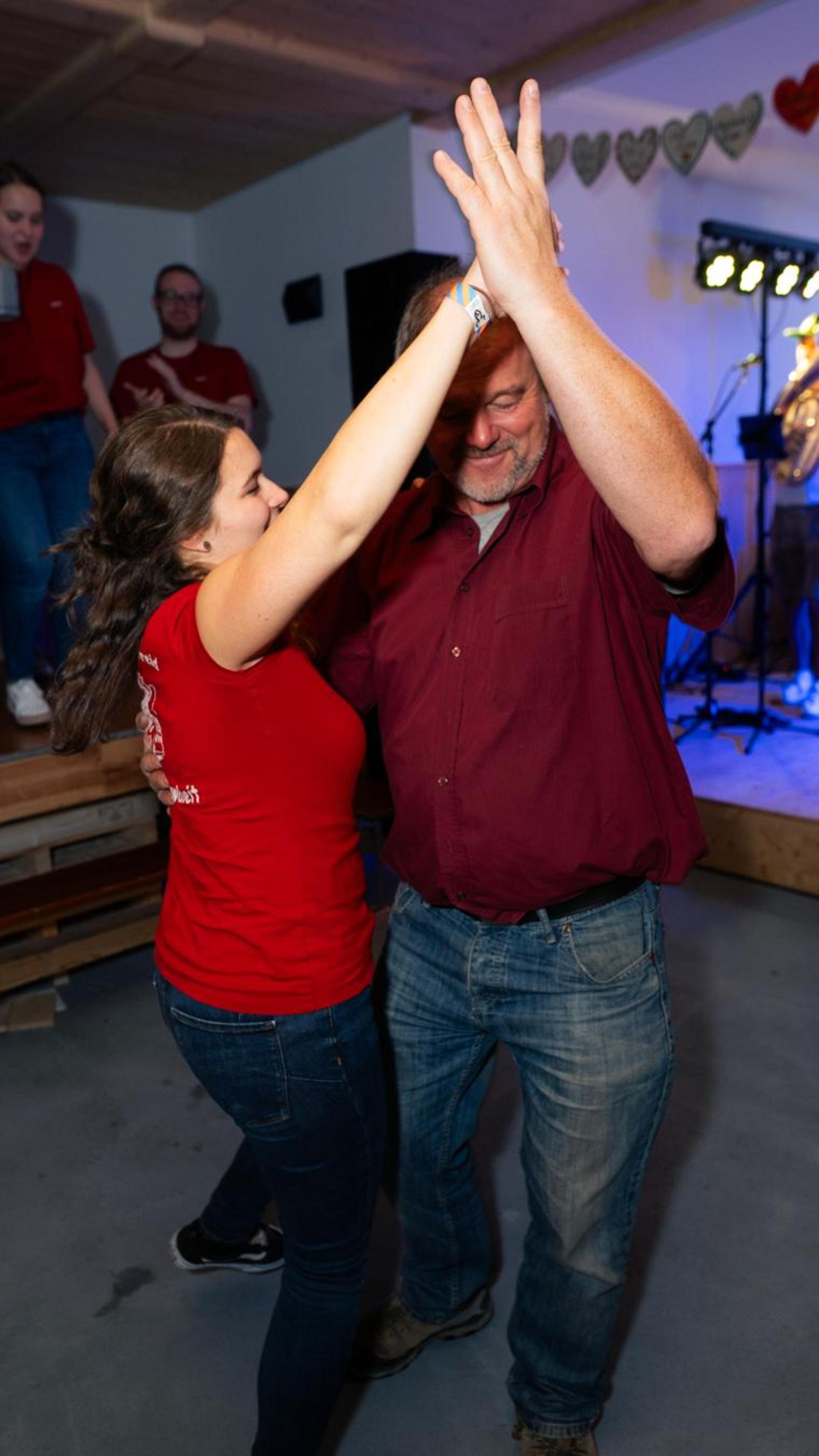 Die besten Bilder vom Kirwa-Samstag in Thansüß. (Bild: Hannes Stock)