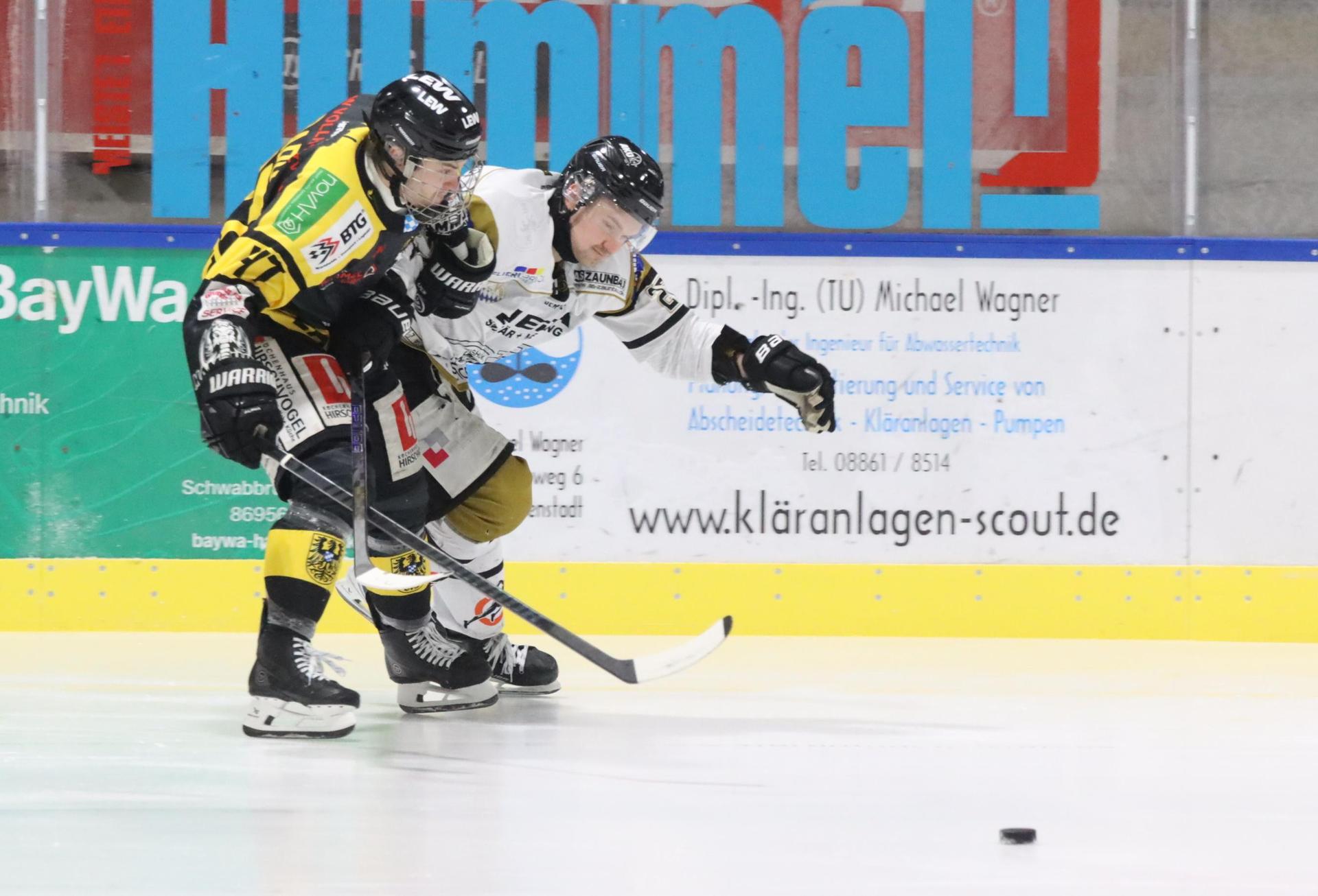 Der ERSC Amberg entgeht durch den Punktgewinn in Schongau den Play-Downs.  (Bild: Roland Halmel)