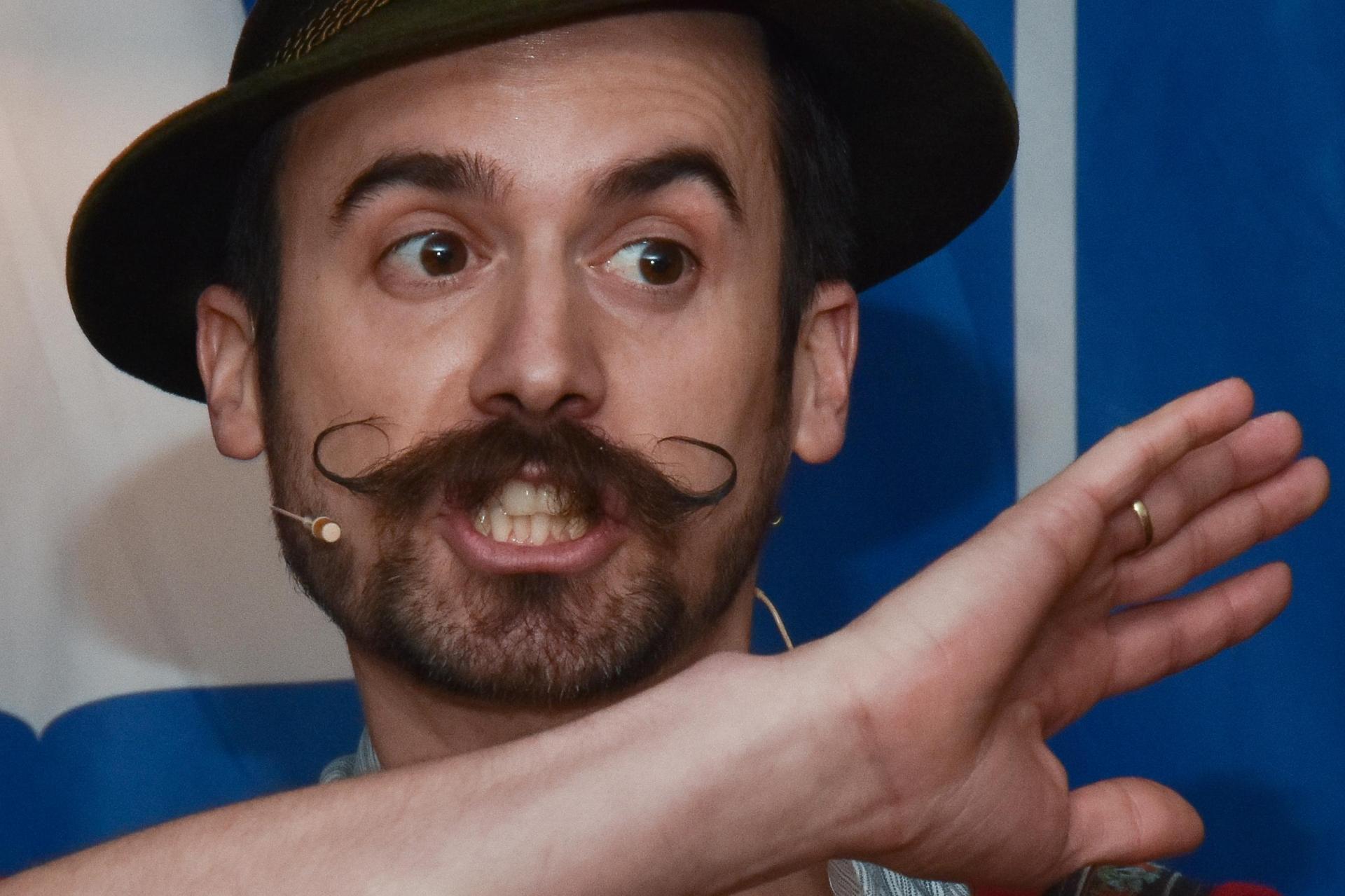 Die Brauerei Winkler in Amberg lädt zum traditionellen Josefi-Tag am 19. März ein. Dort tritt das Duo Barnabas, bestehend aus Florian Gröninger (Bild) und Dr. Matthias Schöberl, auf. (Archivbild: Stephan Huber)