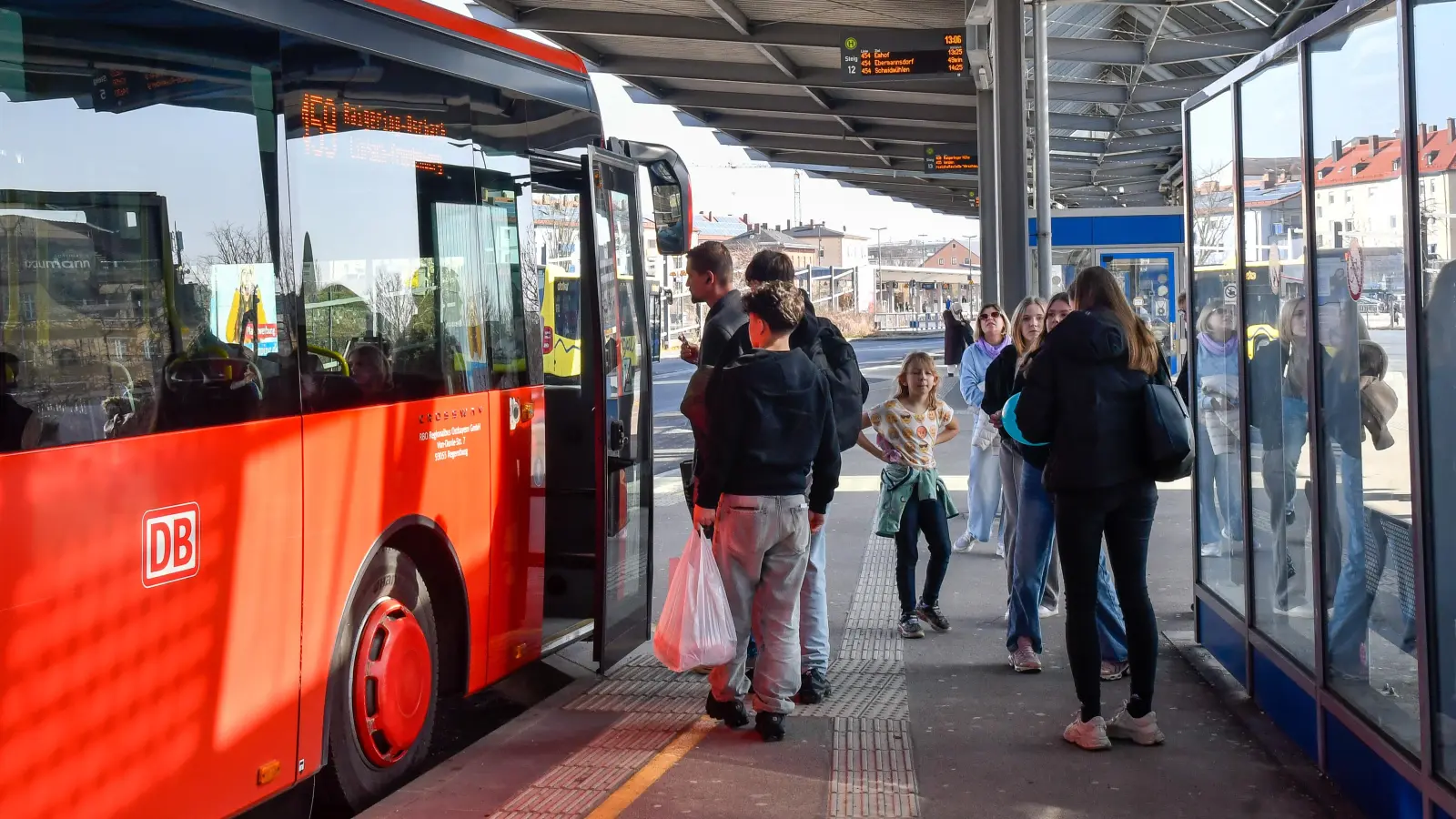 Vier Haltestellen der Linie 410 in Amberg können am Dienstag und Mittwoch, 21. und 22. Juli, nicht angefahren werden. (Symbolbild: Petra Hartl)