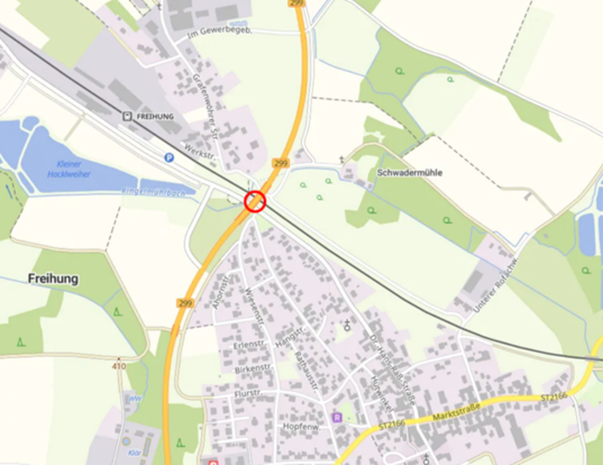 Wegen der Instandsetzung der Brücke B299 bei Freihung wird sie von 4. bis 29. August halbseitig gesperrt. (Bild: Staatliches Bauamt Amberg-Sulzbach)